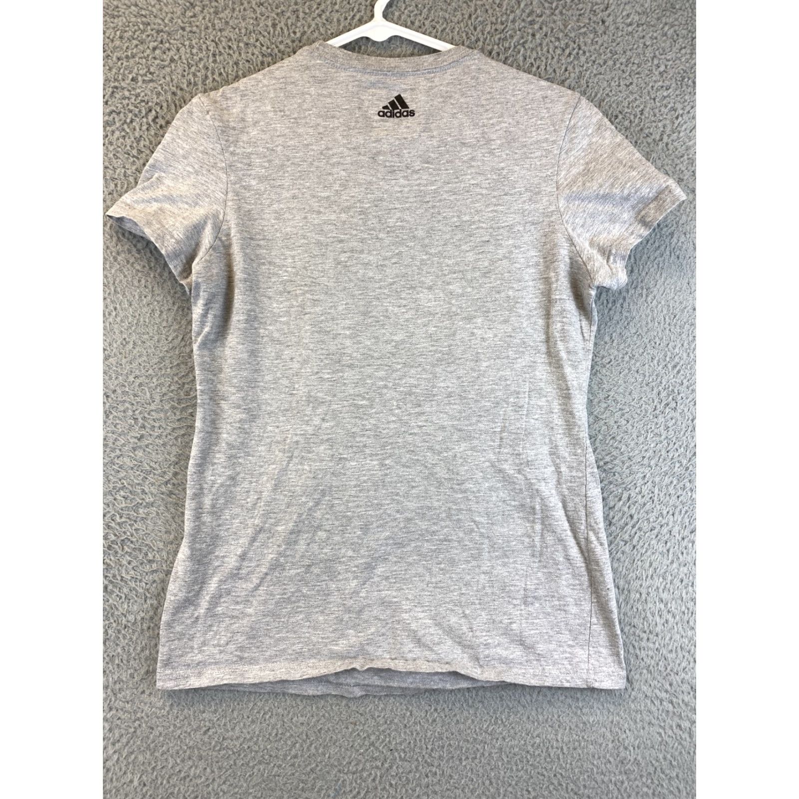 Adidas adidas Shirt Women's Small Gray Drifit Sport Tee S 78-35 Sports Womens Size S / US 4 / IT 40 - 6 Thumbnail