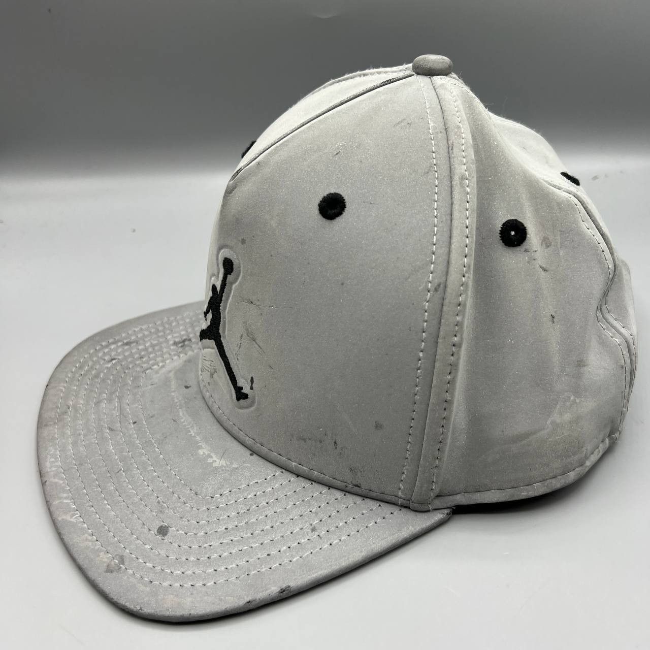 Jordan Brand Air Jordan Hat Men Reflective Jumpman Snap Back Cap Size ONE SIZE - 4 Thumbnail