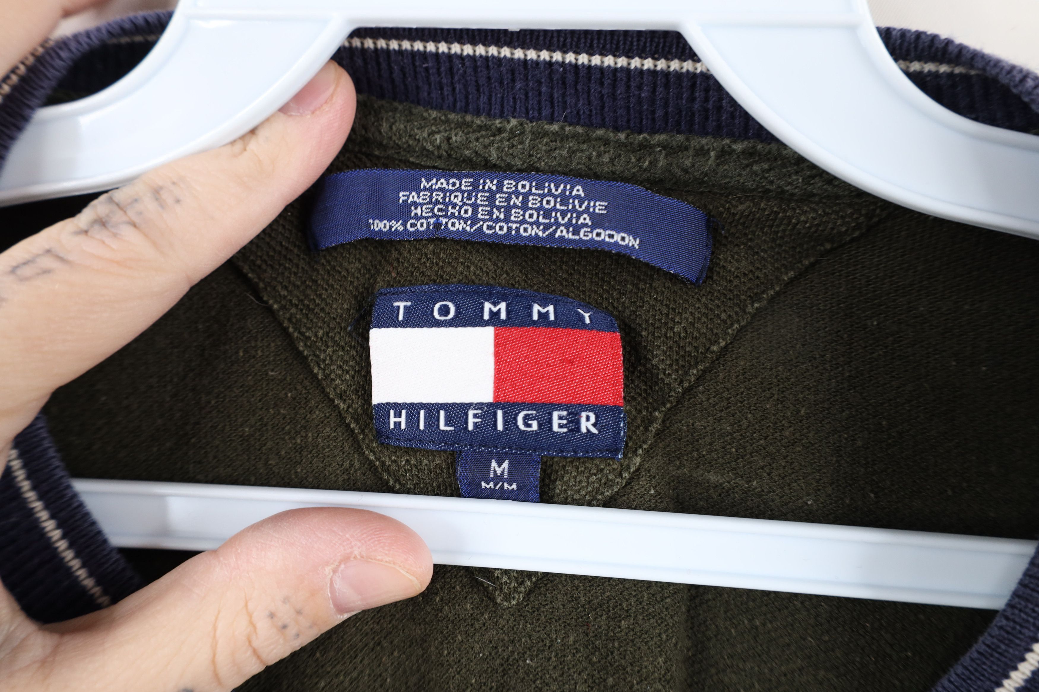 Tommy Hilfiger × Vintage Vintage 90s Tommy Hilfiger Pique Cotton Heavy T-Shirt Green Size US M / EU 48-50 / 2 - 8 Thumbnail