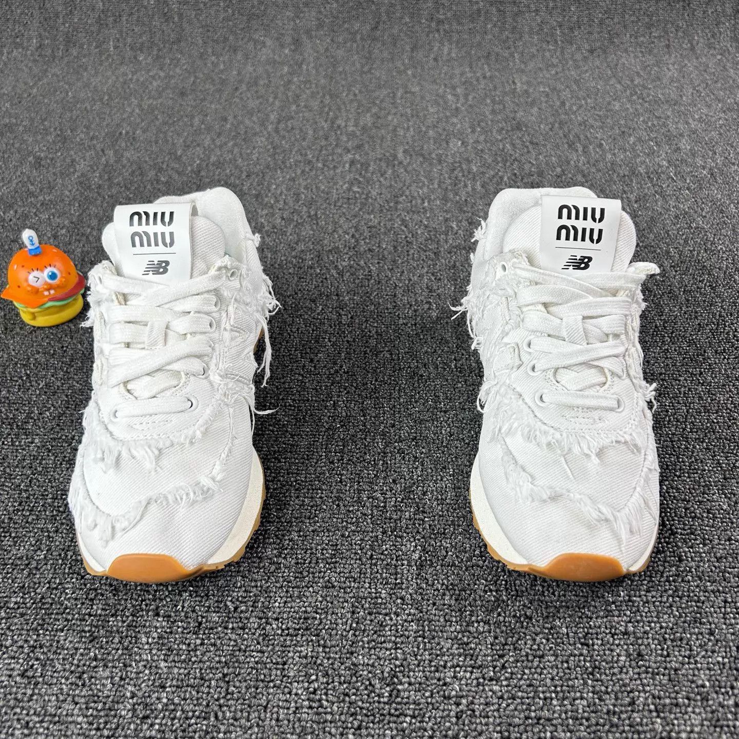 Miu Miu New Balance x MIU MIU 574 Sneakers Wmn 37 Worn 2x Size US 6.5 / IT 36.5 - 2 Thumbnail