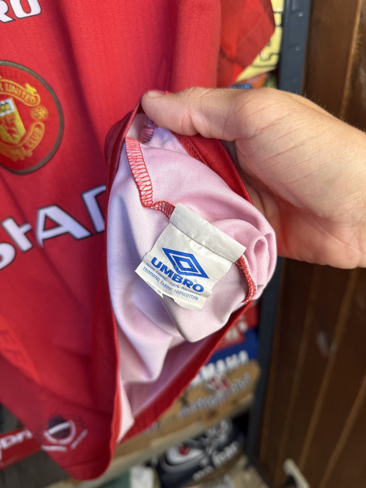 Umbro Vintage umbro Manchester United 1996 sharp jersey blockcore Size US M / EU 48-50 / 2 - 14 Thumbnail