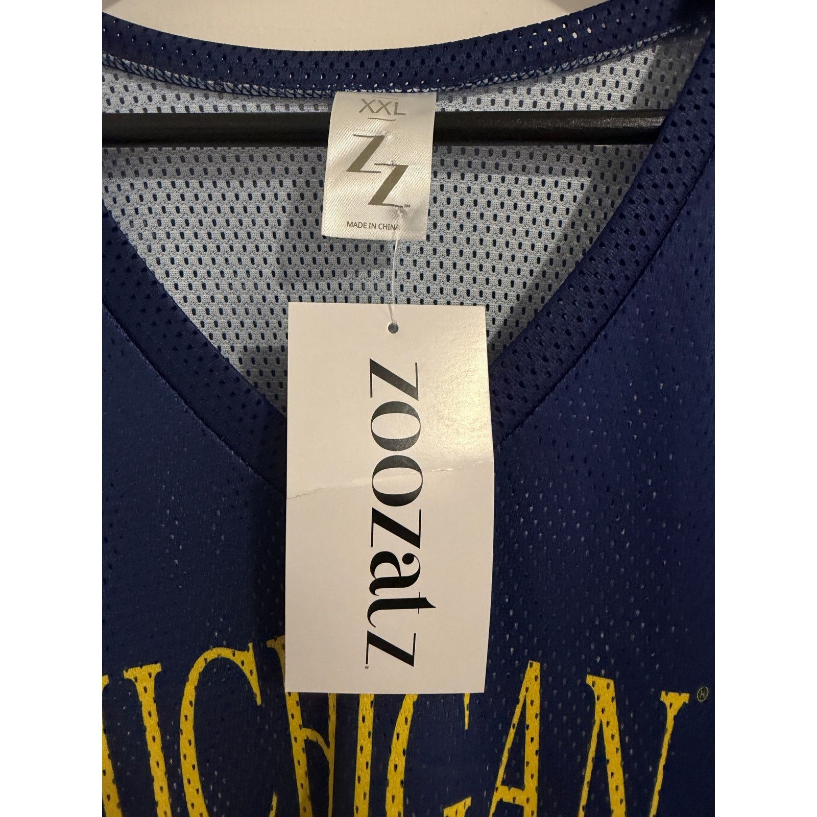 NCAA NWT Michigan Wolverines Football Jersey Women's Size XXL Size XXL / US 16-18 / IT 52-54 - 5 Thumbnail
