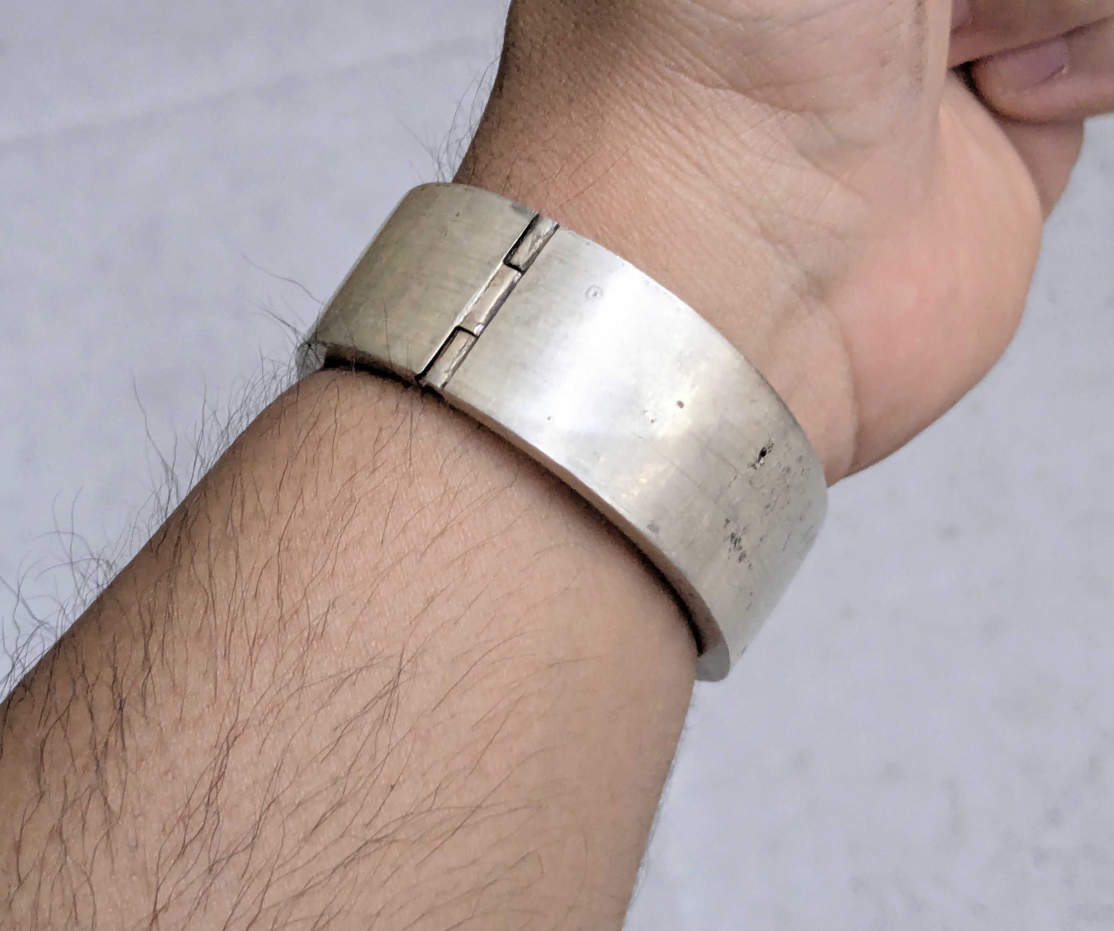 Jewelry Vintage Sterling Silver Bracelet Hinge Modern Bangle 7" Size ONE SIZE - 9 Thumbnail