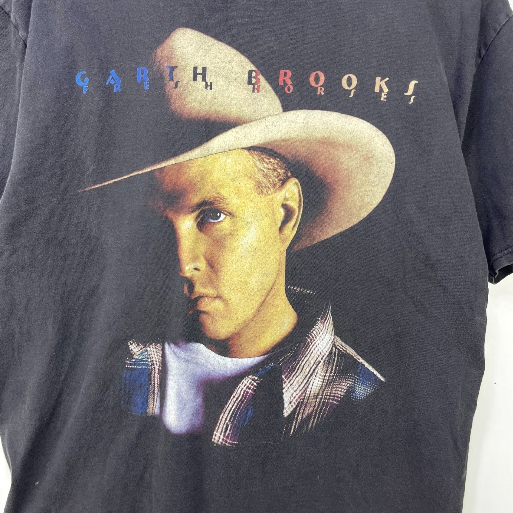 Brooks VINTAGE Garth Brooks Tour T Shirt 90s Large Black Cotton Crew Neck Short Sleeve Pockets Logo Size US L / EU 52-54 / 3 - 2 Thumbnail