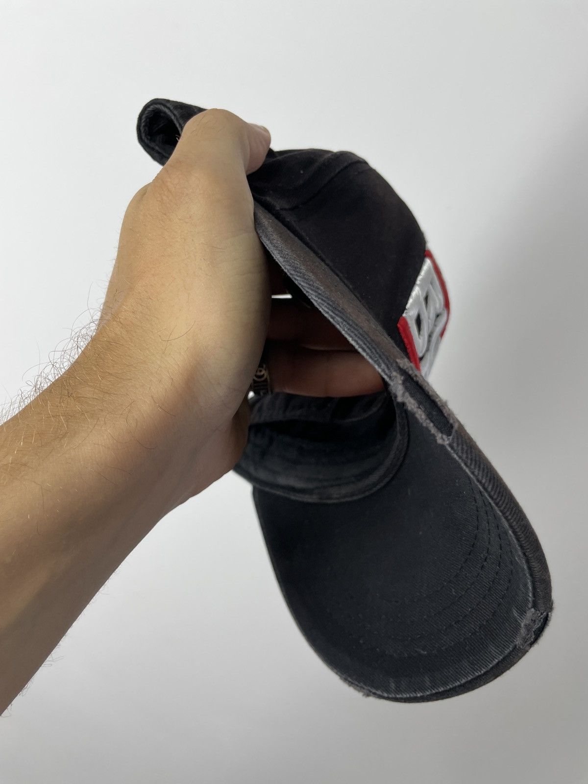 Dsquared2 Vintage Sun Faded Dsquared Run Dan cap Size ONE SIZE - 11 Thumbnail