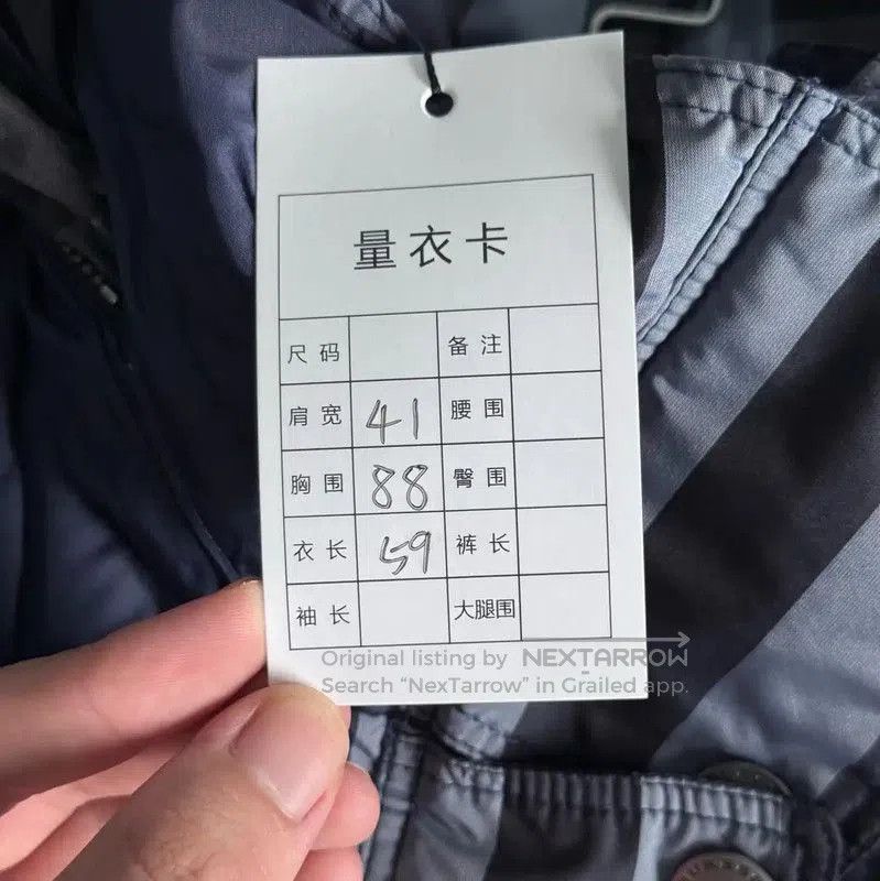 Other Burberry Women's Navy Cotton Down Jacket. Size S / US 4 / IT 40 - 7 Thumbnail