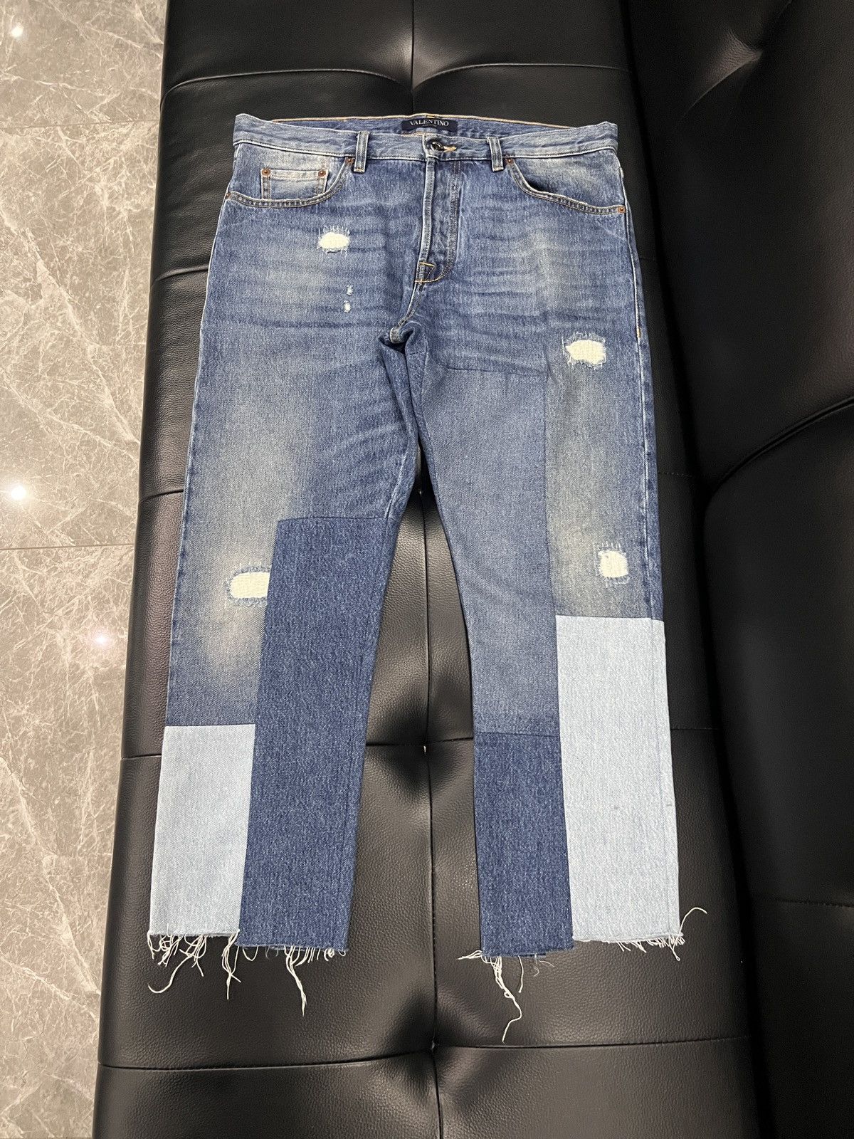 Valentino Valentino Patchwork Distressed Denim Jeans Size US 32 / EU 48 - 1 Thumbnail