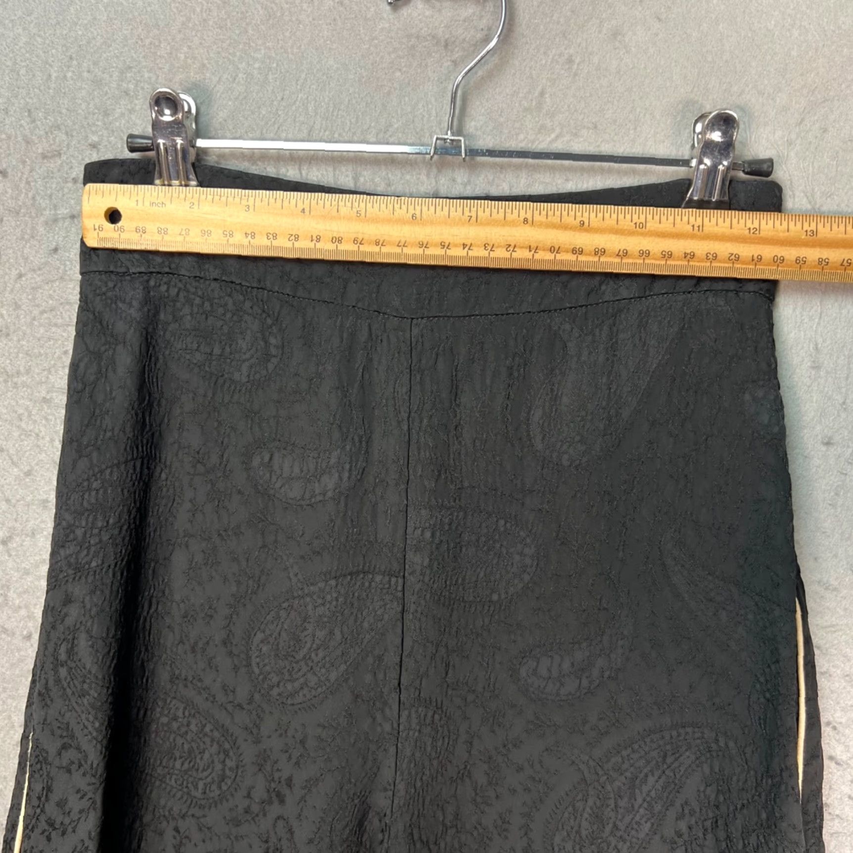 Maje VINTAGE Maje Womens Black Paisley Jacquard Wide-Leg Pants w/ Side Stripe Pants Womens 34 Black Paisley Wide-Leg 34 Women Mens Girls 90s style Size 24" / US 00 / IT 34 - 6 Thumbnail