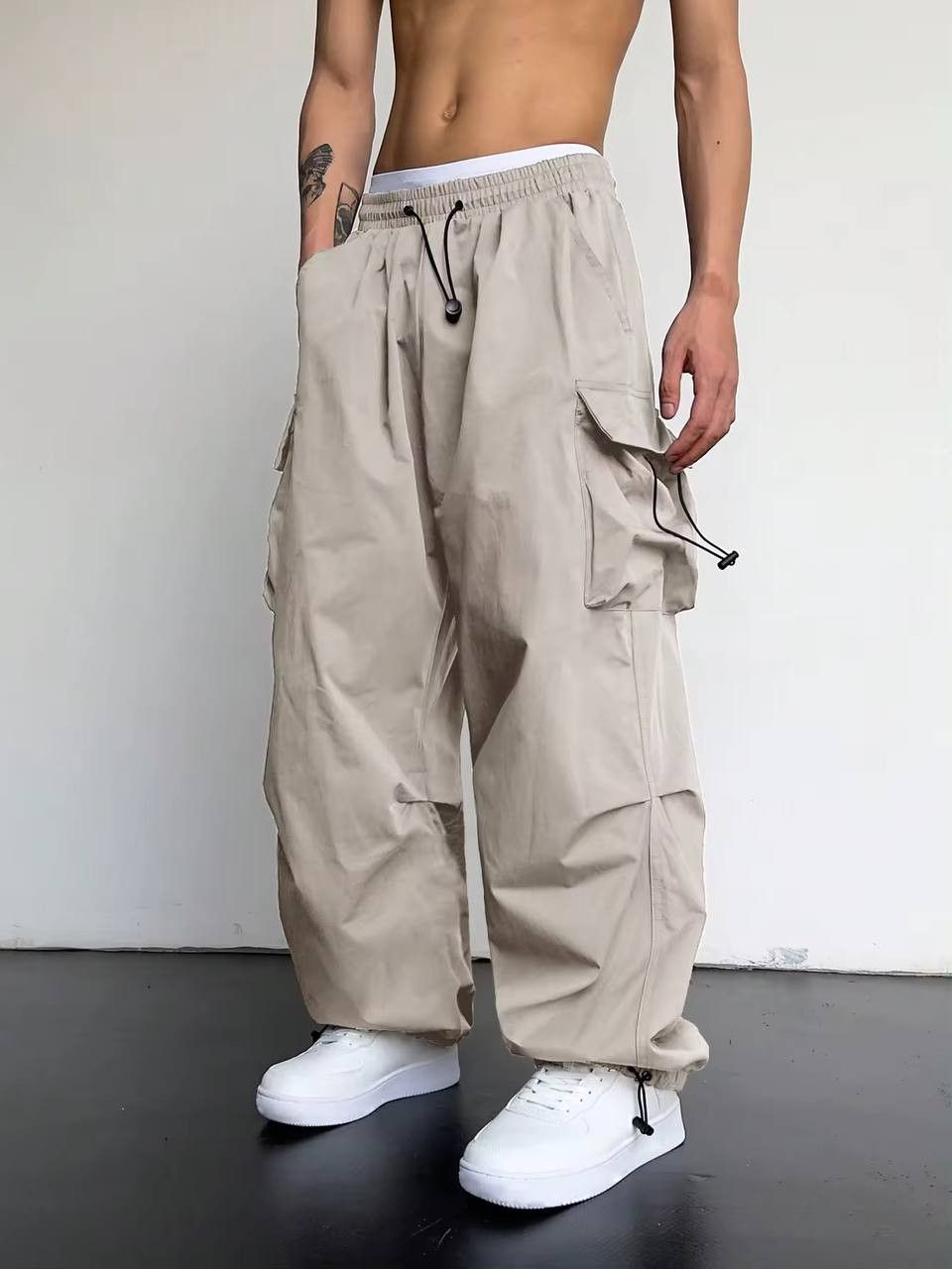 Vintage men's monochrome kargo pants y2k Size US 37 - 3 Thumbnail