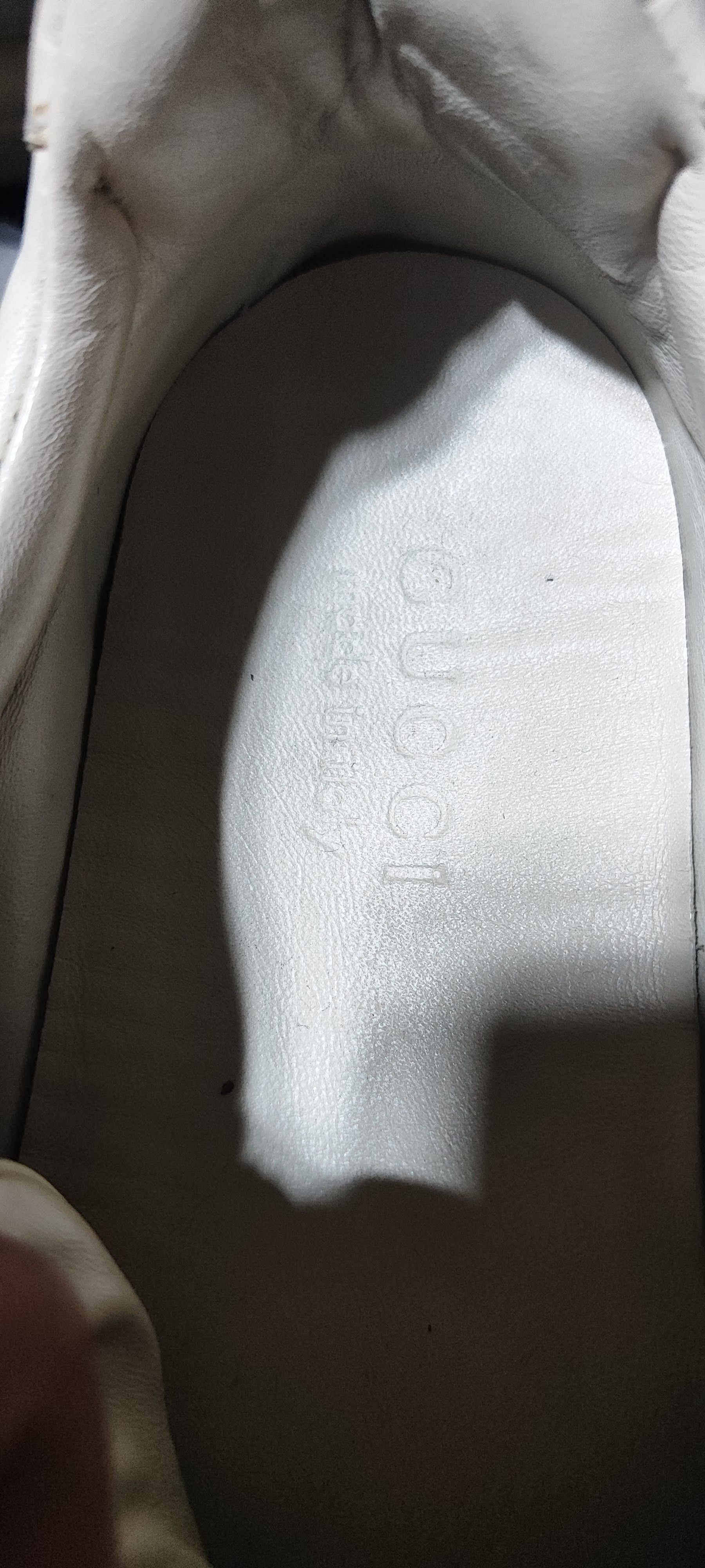 Gucci Gucci Rhython Ivory Leather Sneaker Unisex Size US 8 / EU 41 - 13 Thumbnail