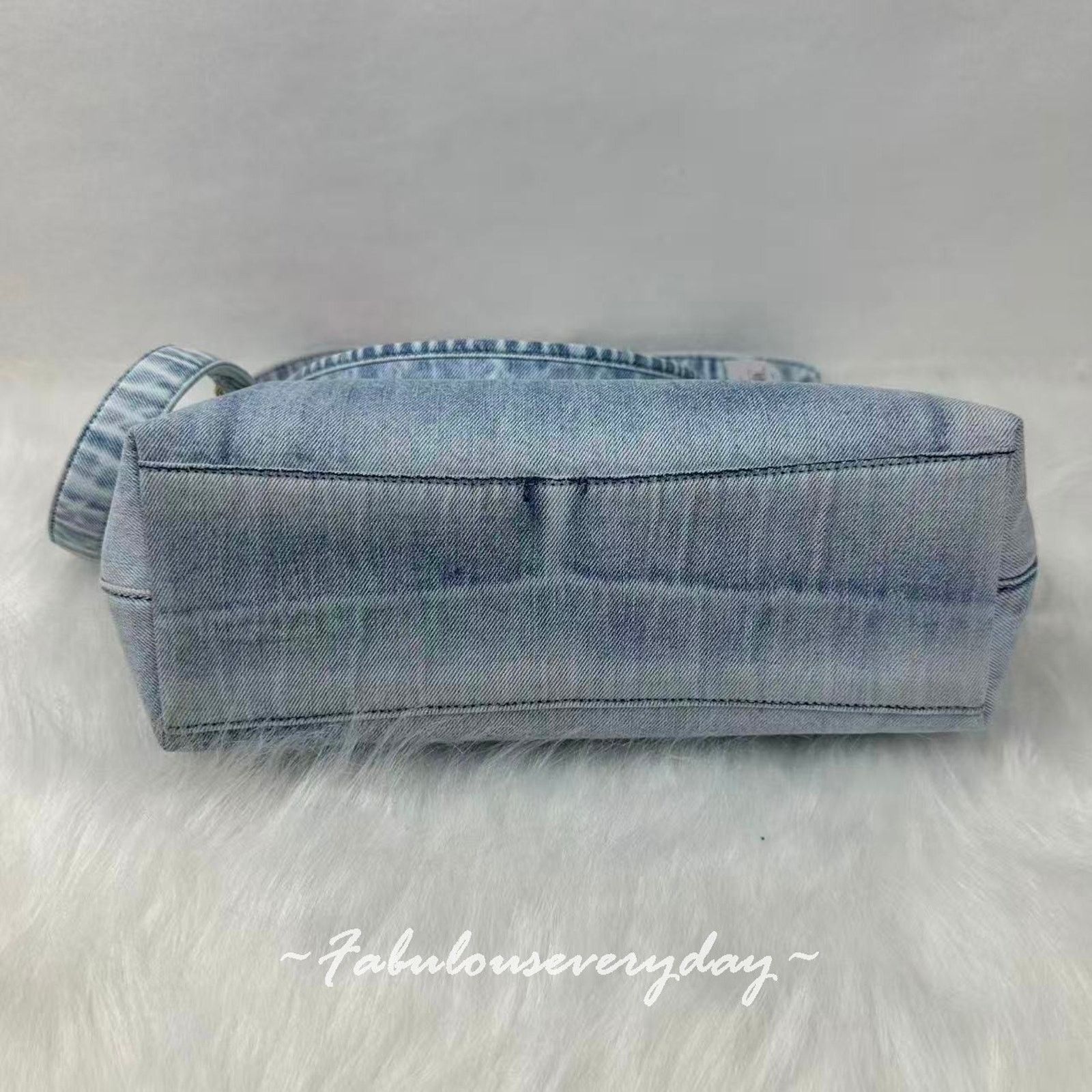 Coach Coach Laurel Shoulder Xbody Loved Denim Charms Light Indigo Size ONE SIZE - 7 Thumbnail