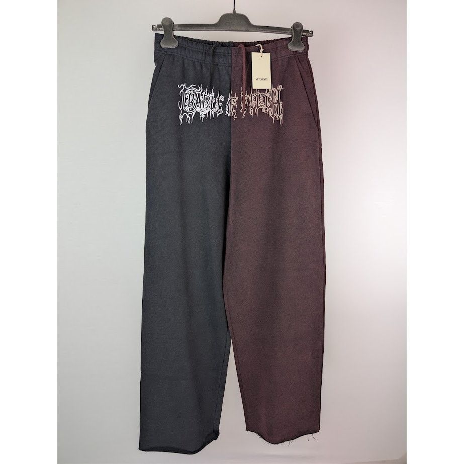 Vetements o1rshd1 Sweatpants & Joggers in Black/Burgundy Size US 32 / EU 48 - 2 Thumbnail
