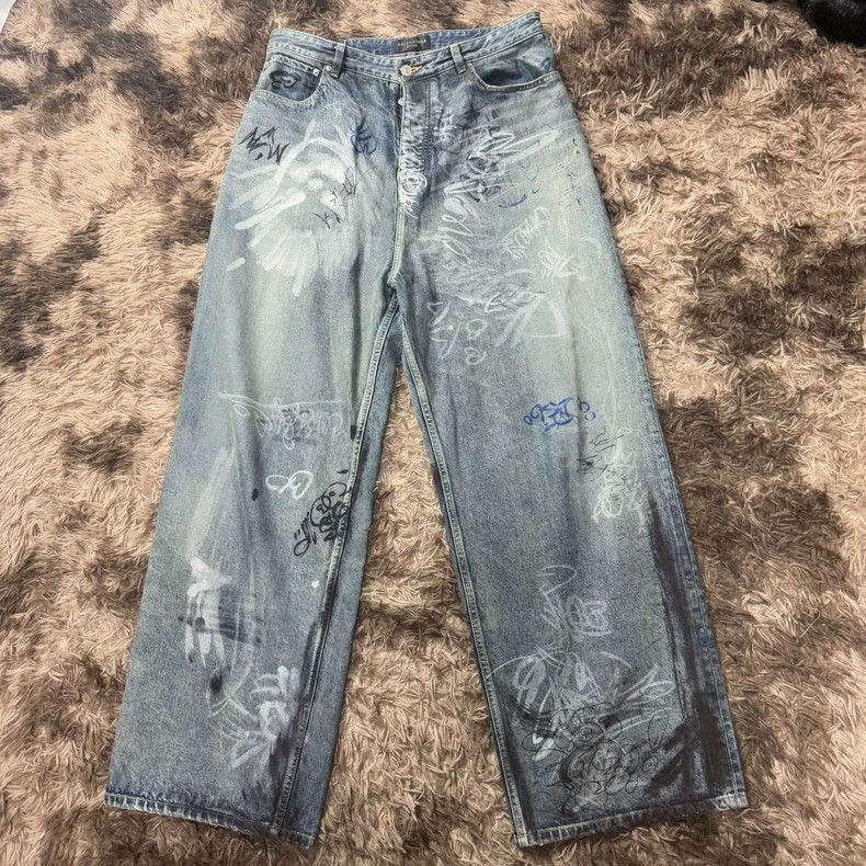 Balenciaga Balenciaga SS23 Spray Paint Denim Jeans Size US 33 - 1 Thumbnail