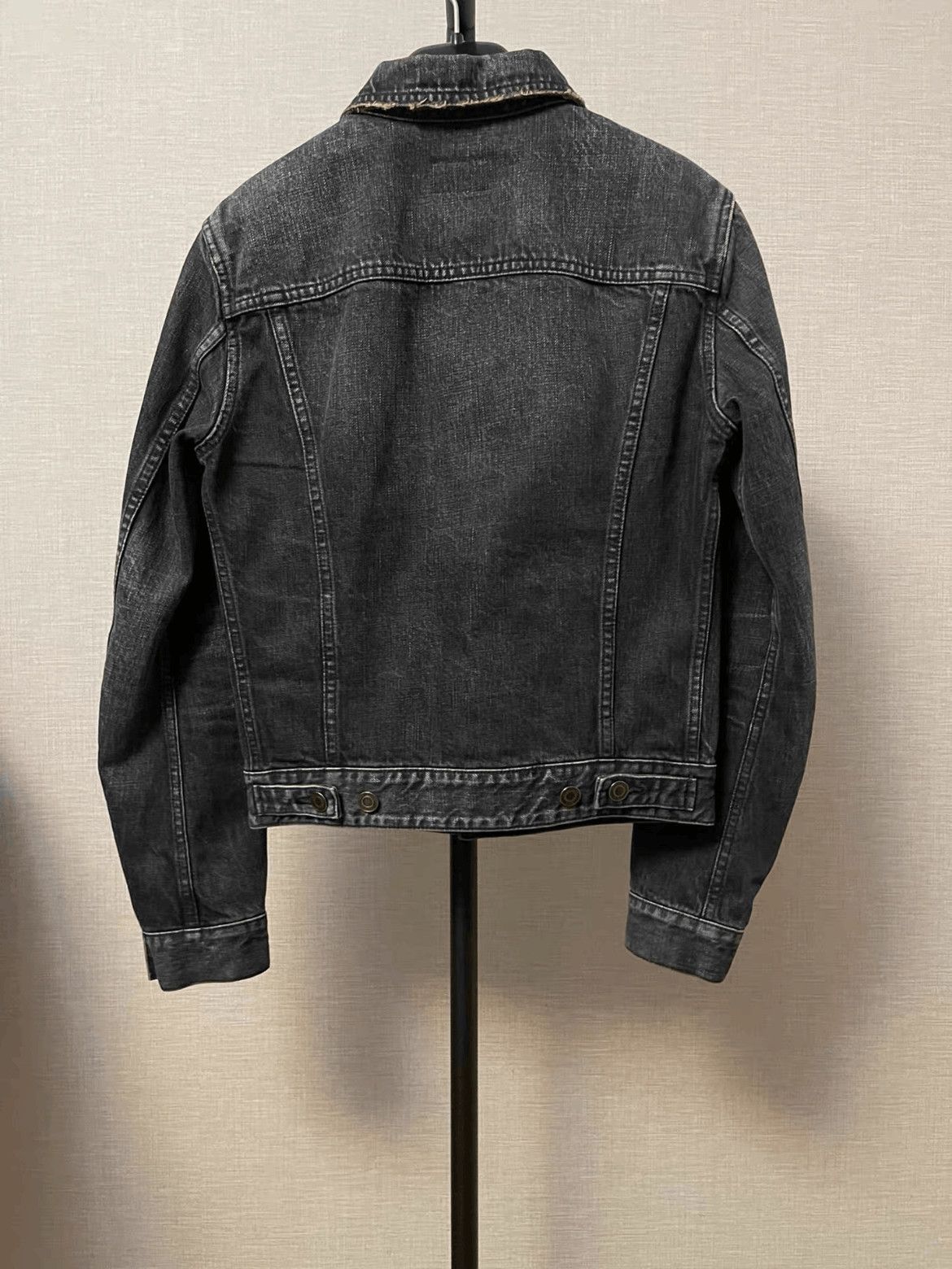 Saint Laurent Paris Saint Laurent Paris 13SS Vintage Wash Distressed Denim Size US S / EU 44-46 / 1 - 2 Thumbnail