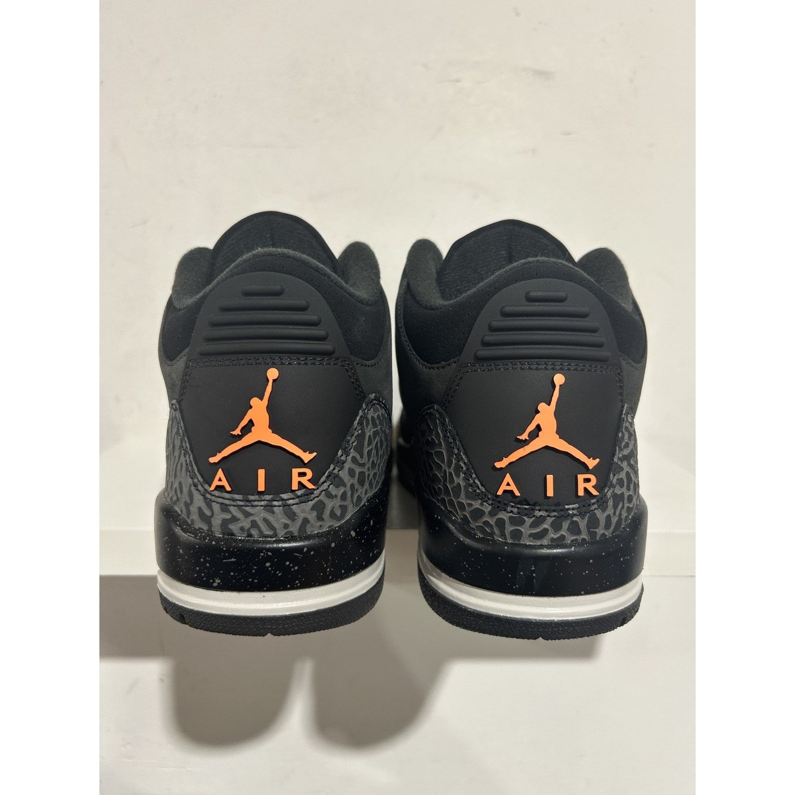 Nike NIKE JORDAN 3 FEAR SIZE 8.5 NEW Size US 8.5 / EU 41-42 - 3 Thumbnail