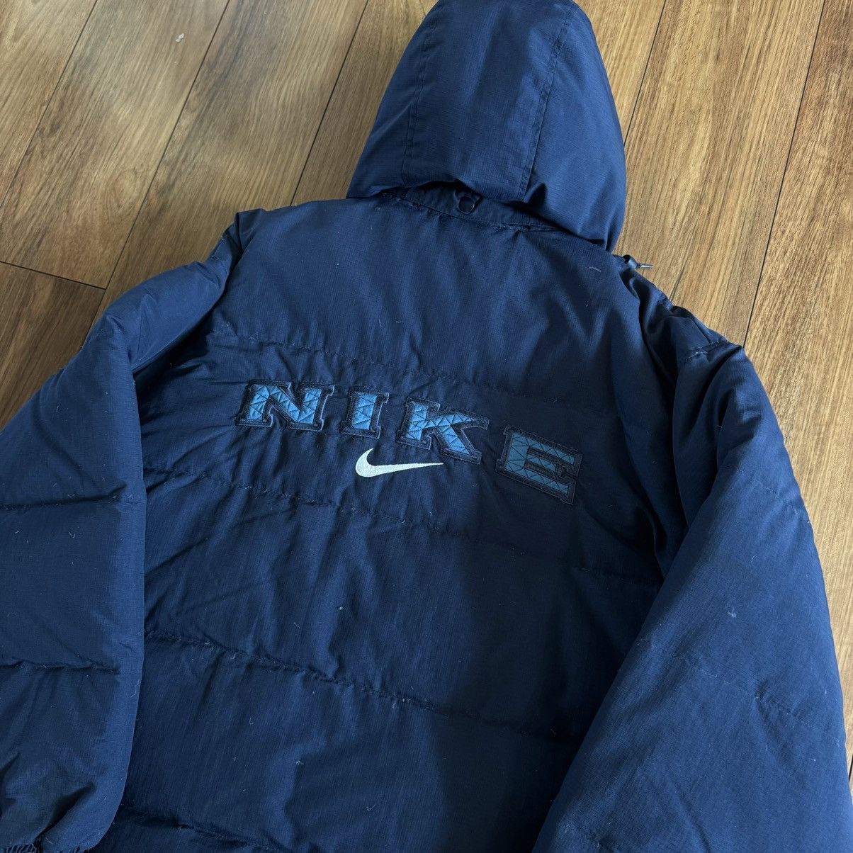 Nike × Vintage Vintage 90s embroidered logo Nike puffer jacket Size US L / EU 52-54 / 3 - 5 Thumbnail