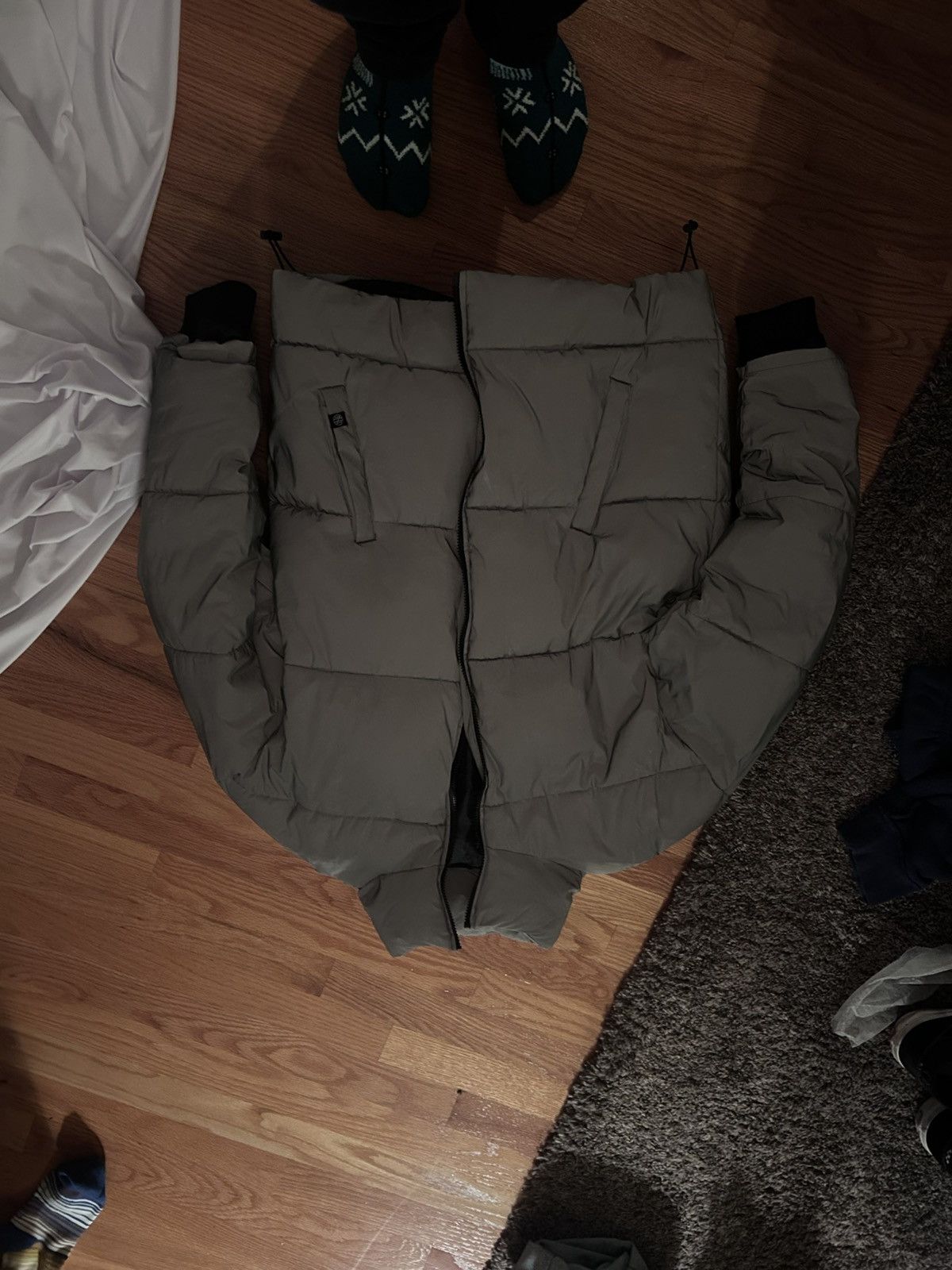 Other Reflective puffer Size US L / EU 52-54 / 3 - 2 Thumbnail