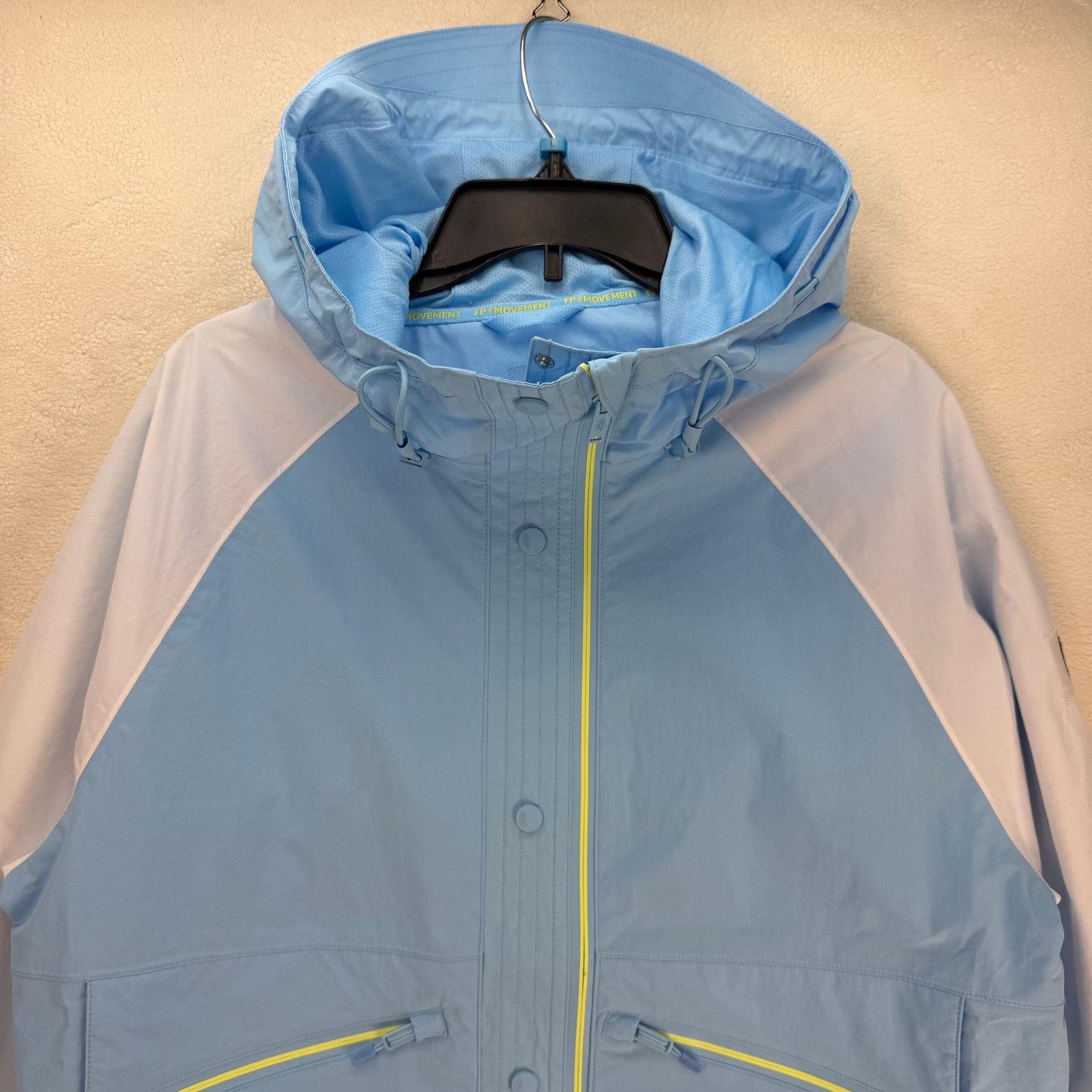 Free People FREE PEOPLE XSMALL SINGIN IN THE RAIN PACKABLE RAIN JACKET Size XS / US 0-2 / IT 36-38 - 2 Thumbnail
