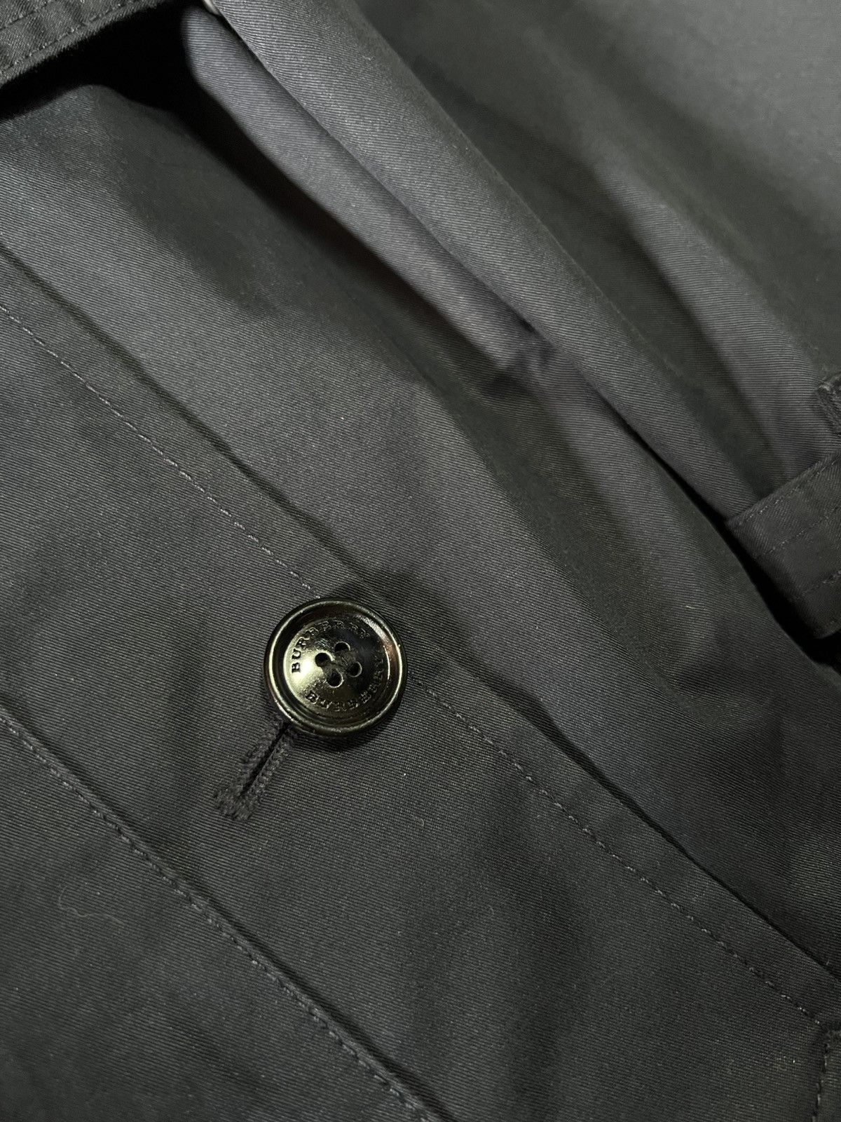 Burberry Burberry London Double Breasted Belted Trench Coat Size XL / US 12-14 / IT 48-50 - 5 Thumbnail