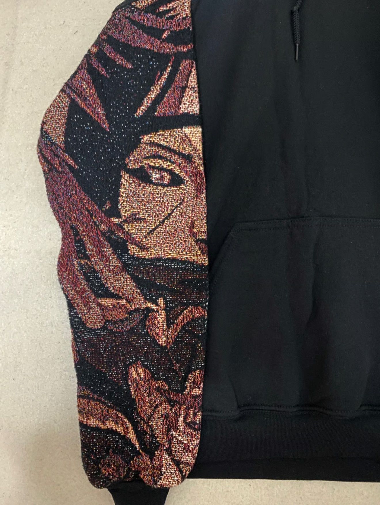 Other ACERETROGRADE Naruto Itachi Tapestry Hoodie Size US XL / EU 56 / 4 - 5 Thumbnail