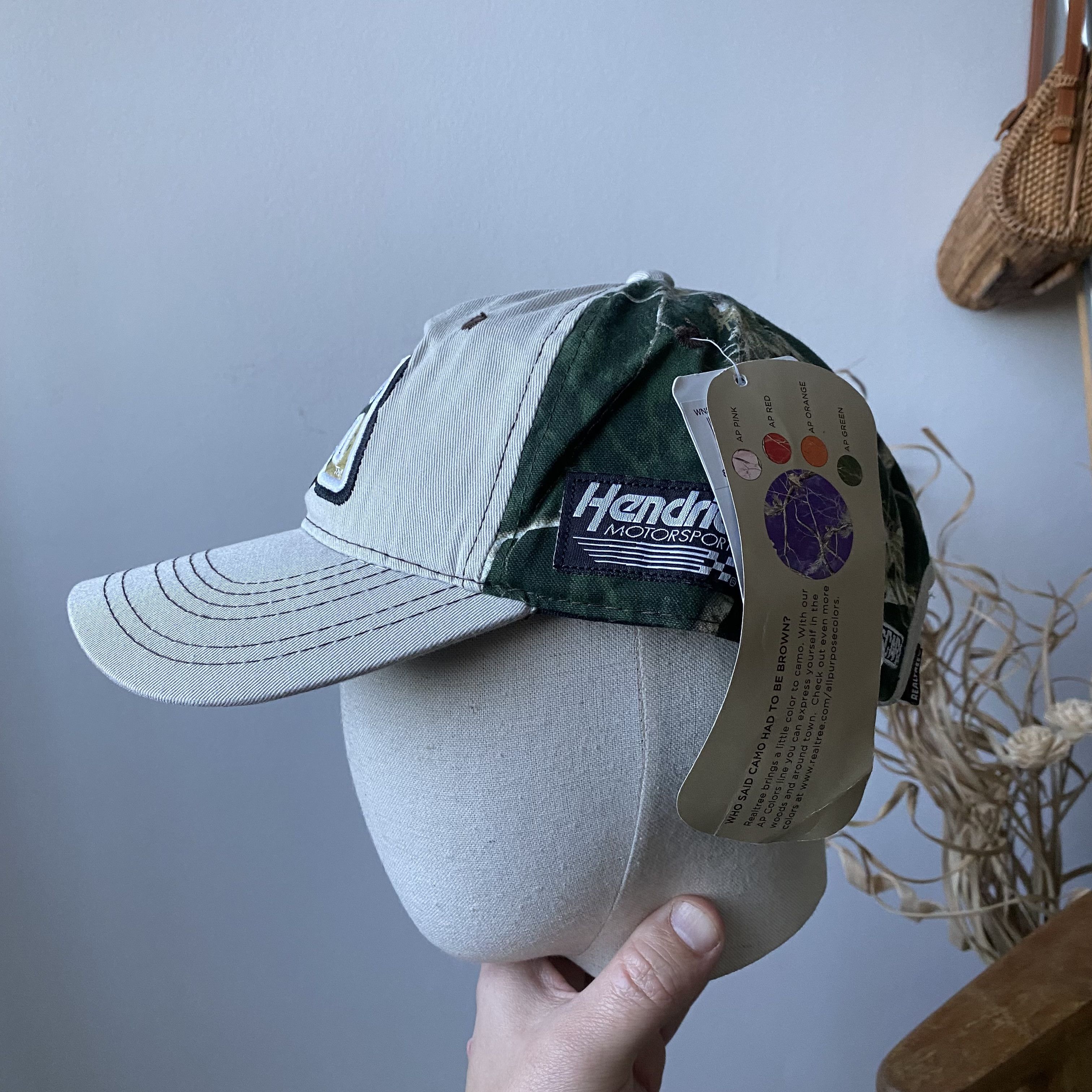 Carhartt Realtree cap Carhartt vibe Y2K Nascar Racing Hendrick Size ONE SIZE - 2 Thumbnail