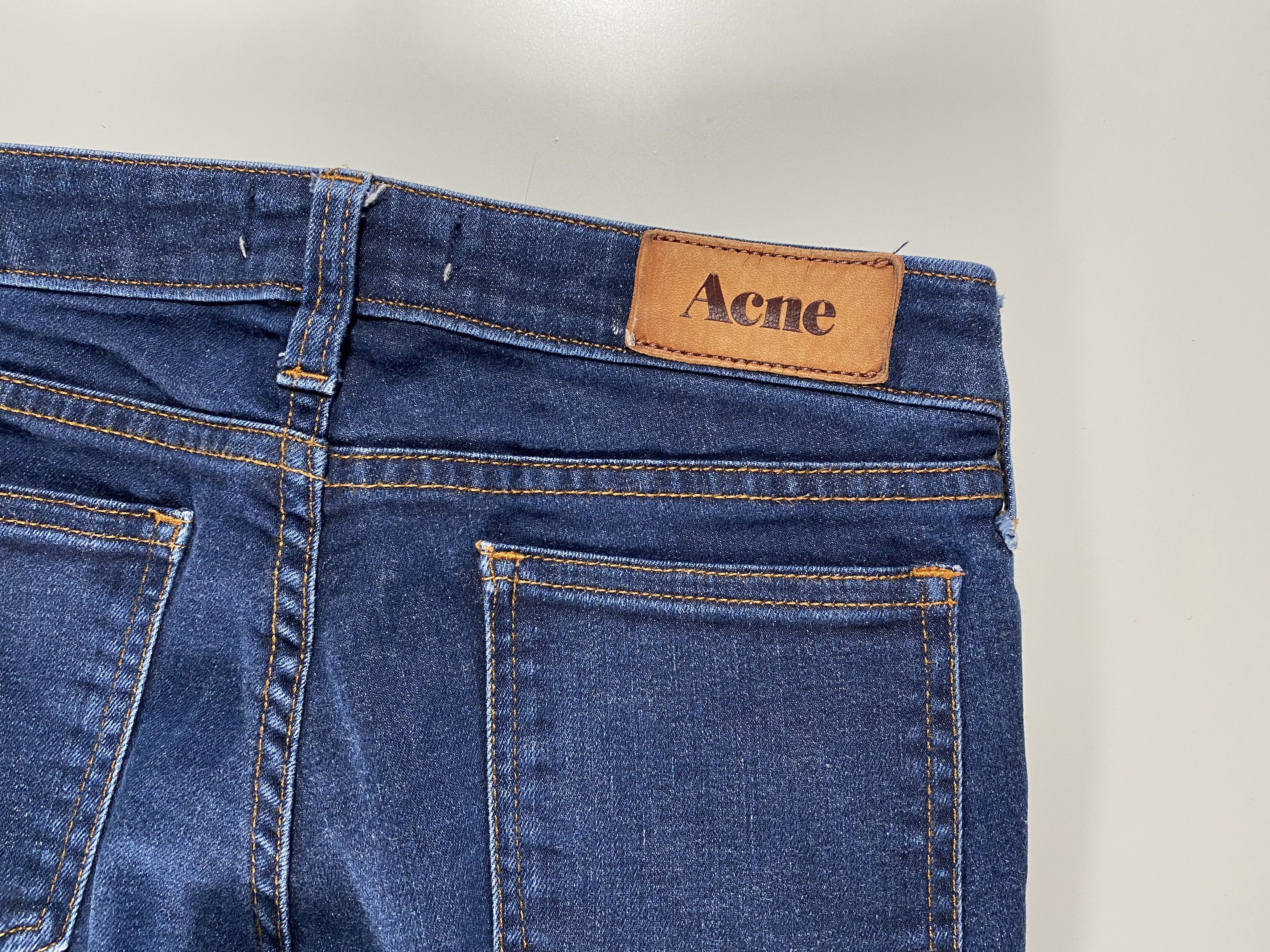 Acne Studios Acne Studios Kex Soft Raw Low Rise Slim Fit Jeans 25x31 Size 25" / US 0 / IT 36 - 7 Thumbnail