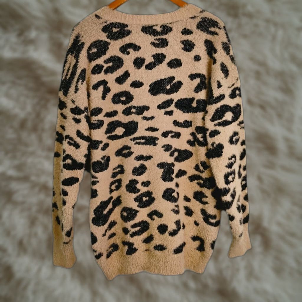 Vintage Vestidos Leopard Cardigan Sweater Brown Size M V-Neck Button Long Sleeve Faux Fur Womens Cardigan Size M / US 6-8 / IT 42-44 - 1 Thumbnail