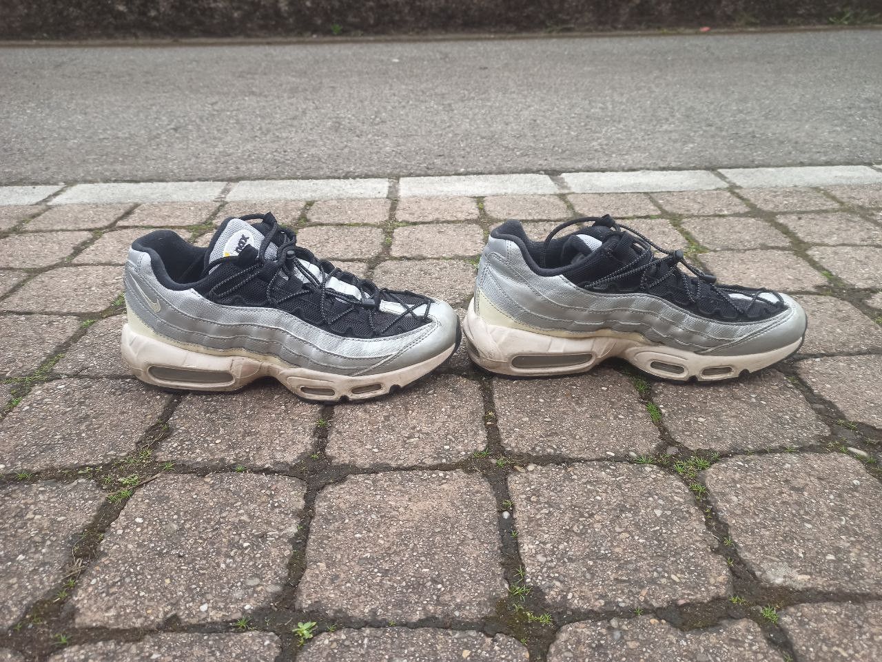 Nike Nike Air Max 95 Speed Lacing - Metallic Silver W Size US 7.5 / IT 37.5 - 2 Thumbnail