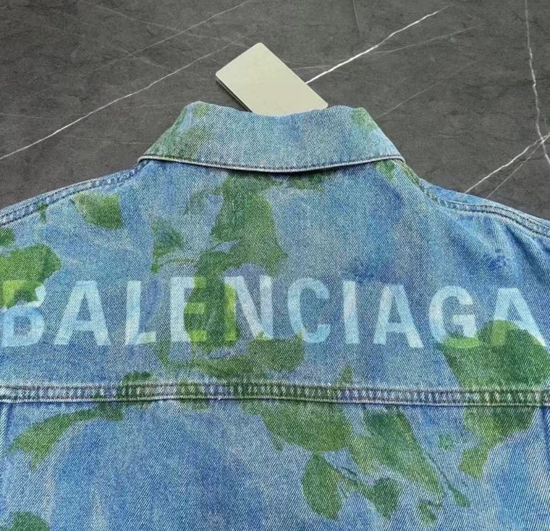 Balenciaga Balenciaga size 36 Moss print denim jacket Size US S / EU 44-46 / 1 - 3 Thumbnail