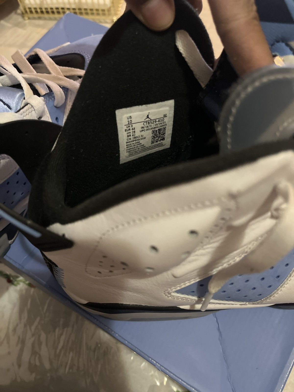 Jordan Brand × Nike Jordan 6 Retro UNC White Size US 10 / EU 43 - 4 Thumbnail