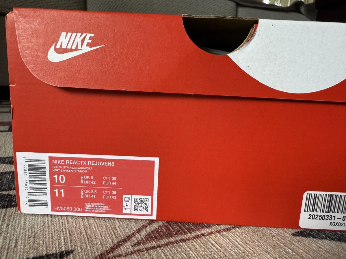 Nike Nike ReactX Rejuven8 Green Strike HV5060-300 Size 10 Size US 10 / EU 43 - 15 Thumbnail