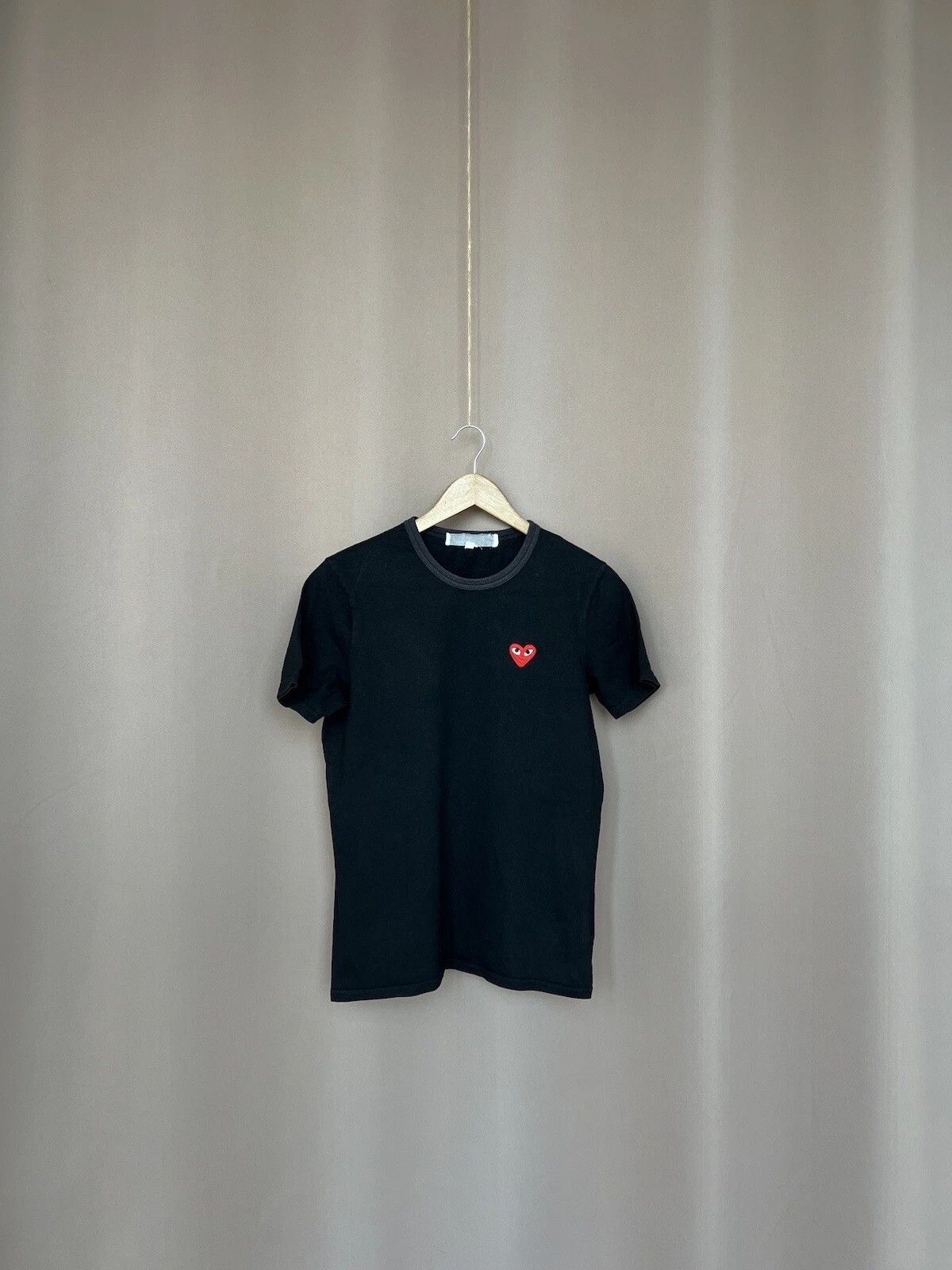 Comme des Garcons PLAY Comme Des Garcons x Play T-Shirt Womens Size S/M Logo Size S / US 4 / IT 40 - 1 Thumbnail