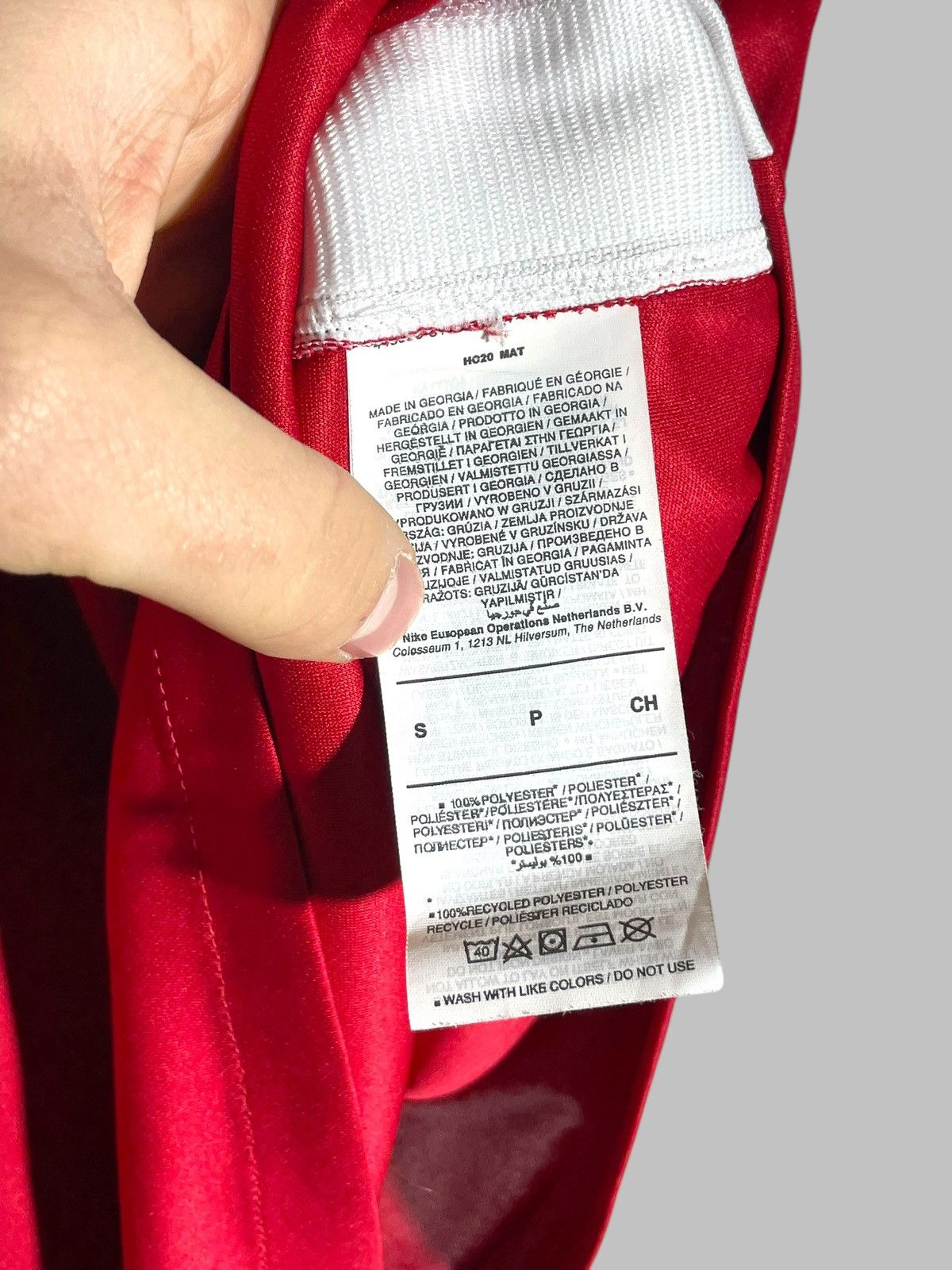 Nike #66 Alexander Arnold Liverpool Nike 2020/21 Home Jersey Size US S / EU 44-46 / 1 - 11 Thumbnail