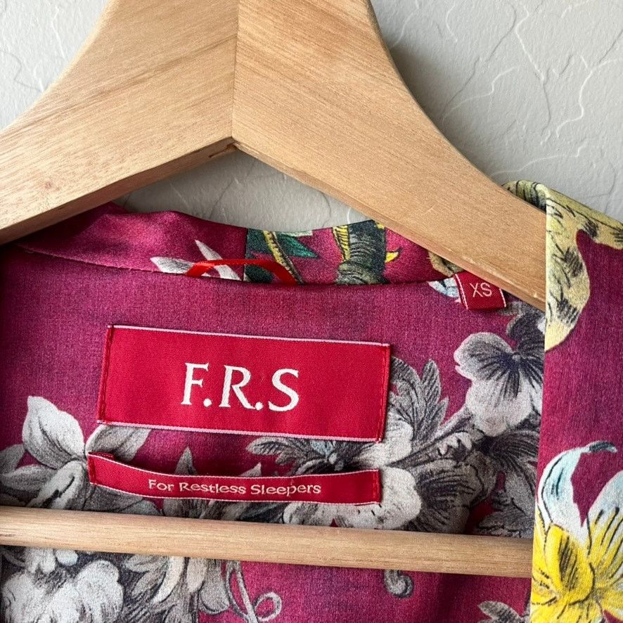 F.R.S F.R.S For Restless Sleepers Floral Silk Kimono Jacket Sz XS Size XS / US 0-2 / IT 36-38 - 5 Thumbnail