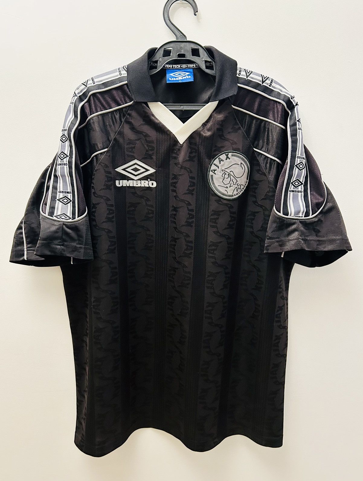image of Soccer Jersey x Umbro Ajax 1994 Training Reflective Jersey in Black, Men's (Size XL)