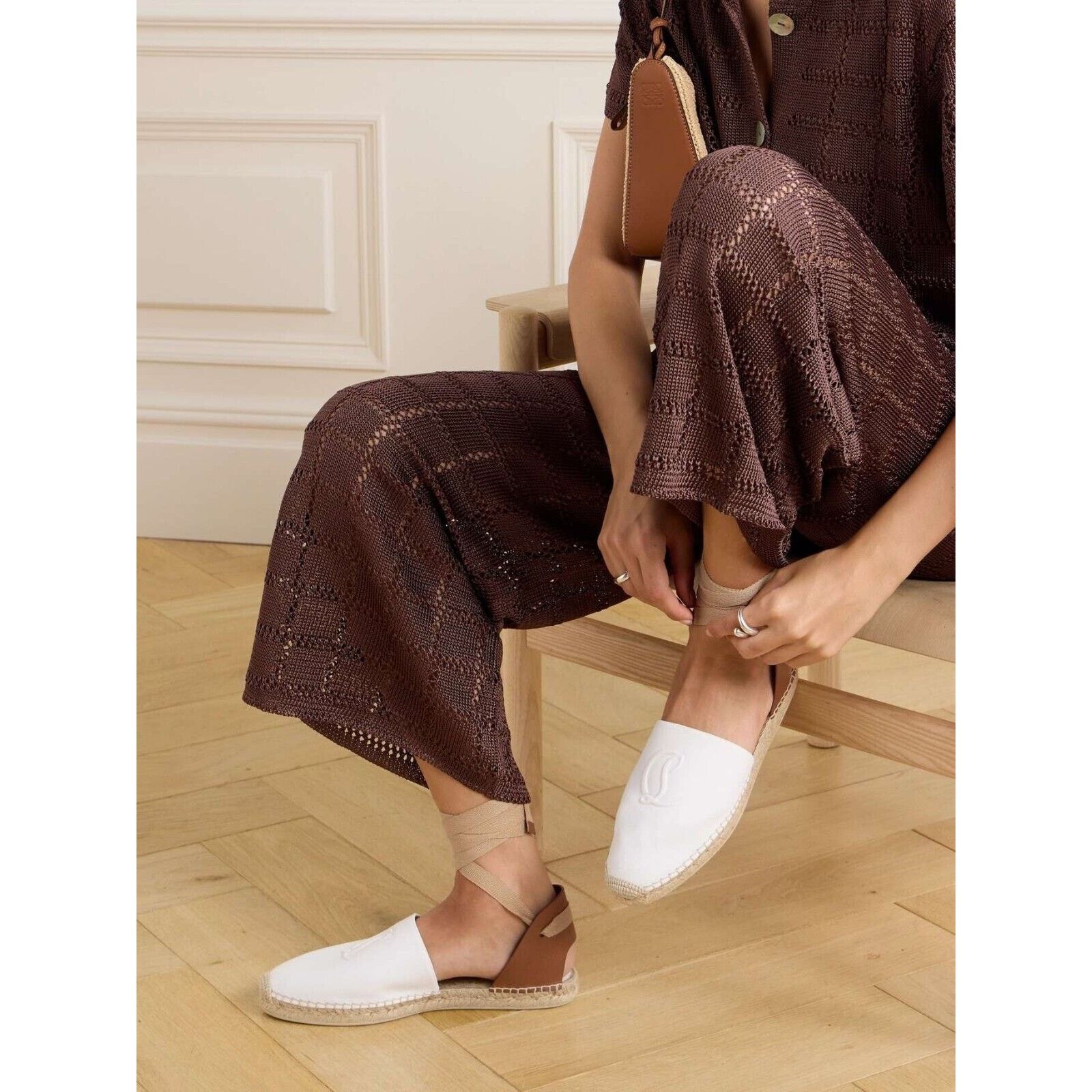 Christian Louboutin OUBOUTIN NANOU WHITE CANVAS LEATH CL LOGO TIE ESPADRILLES 39 Size US 9 / IT 39 - 2 Thumbnail