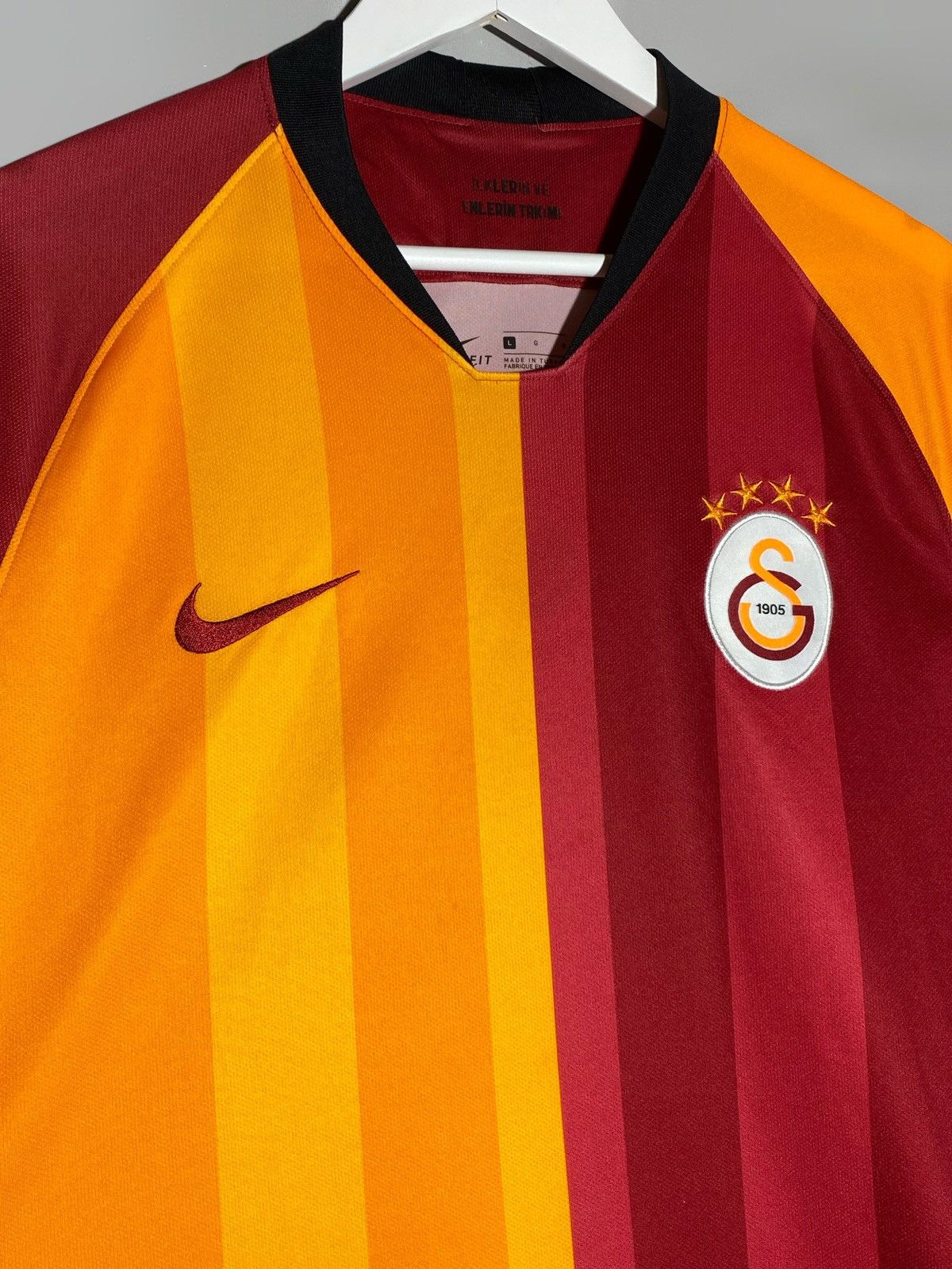 Nike Nike FC Galatasaray 2019/20 Home Football Shirt Size US L / EU 52-54 / 3 - 3 Thumbnail