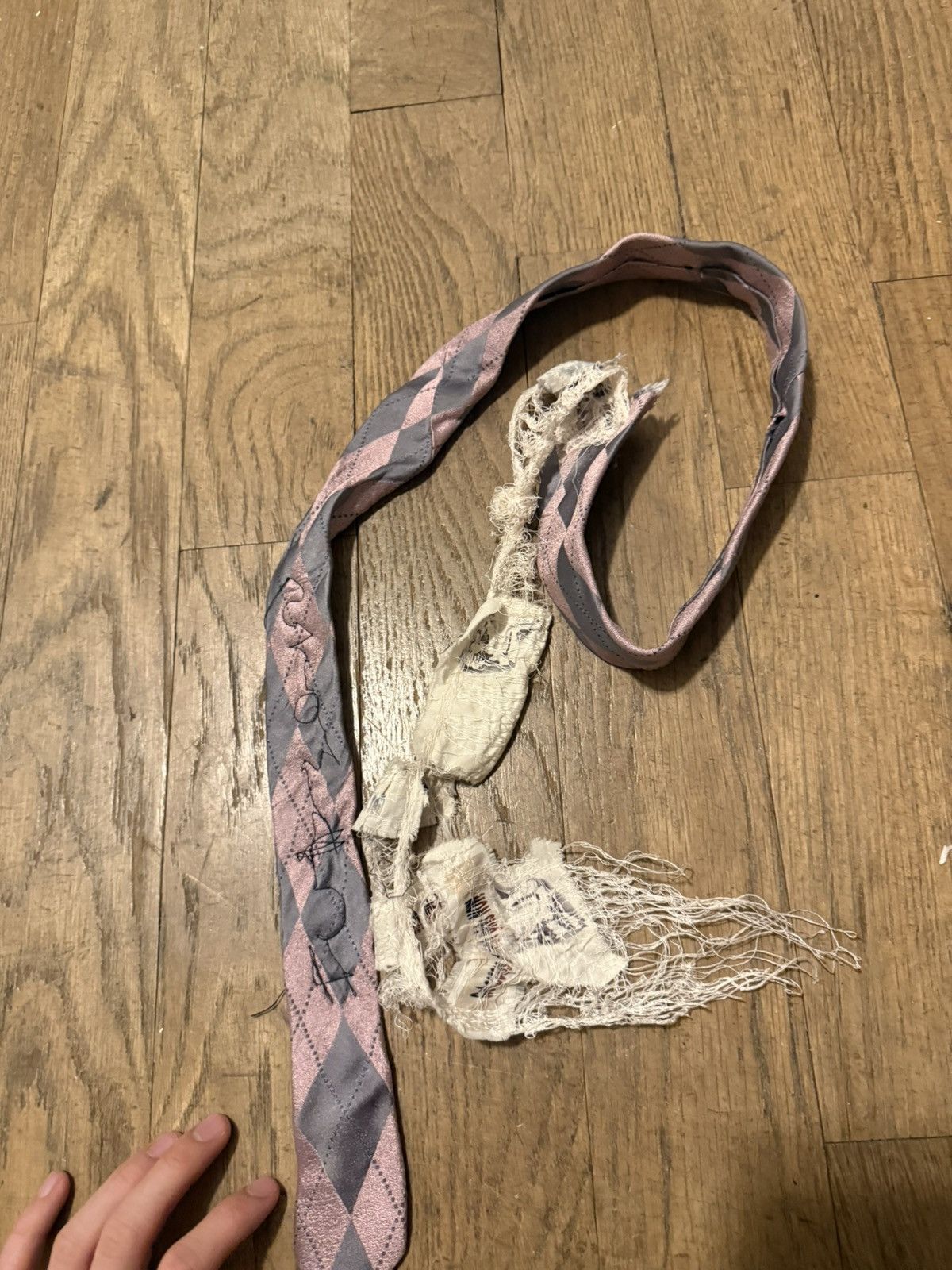 Other Retail pharmacy tie Size ONE SIZE - 2 Thumbnail