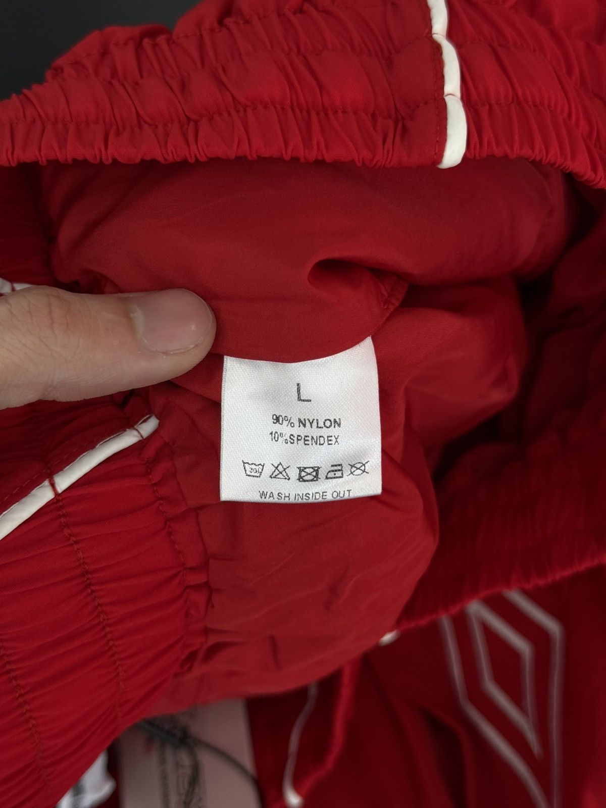 Vale Valley Red Baggy Shorts Brand New Size L (NEW) Size US 33 - 8 Thumbnail