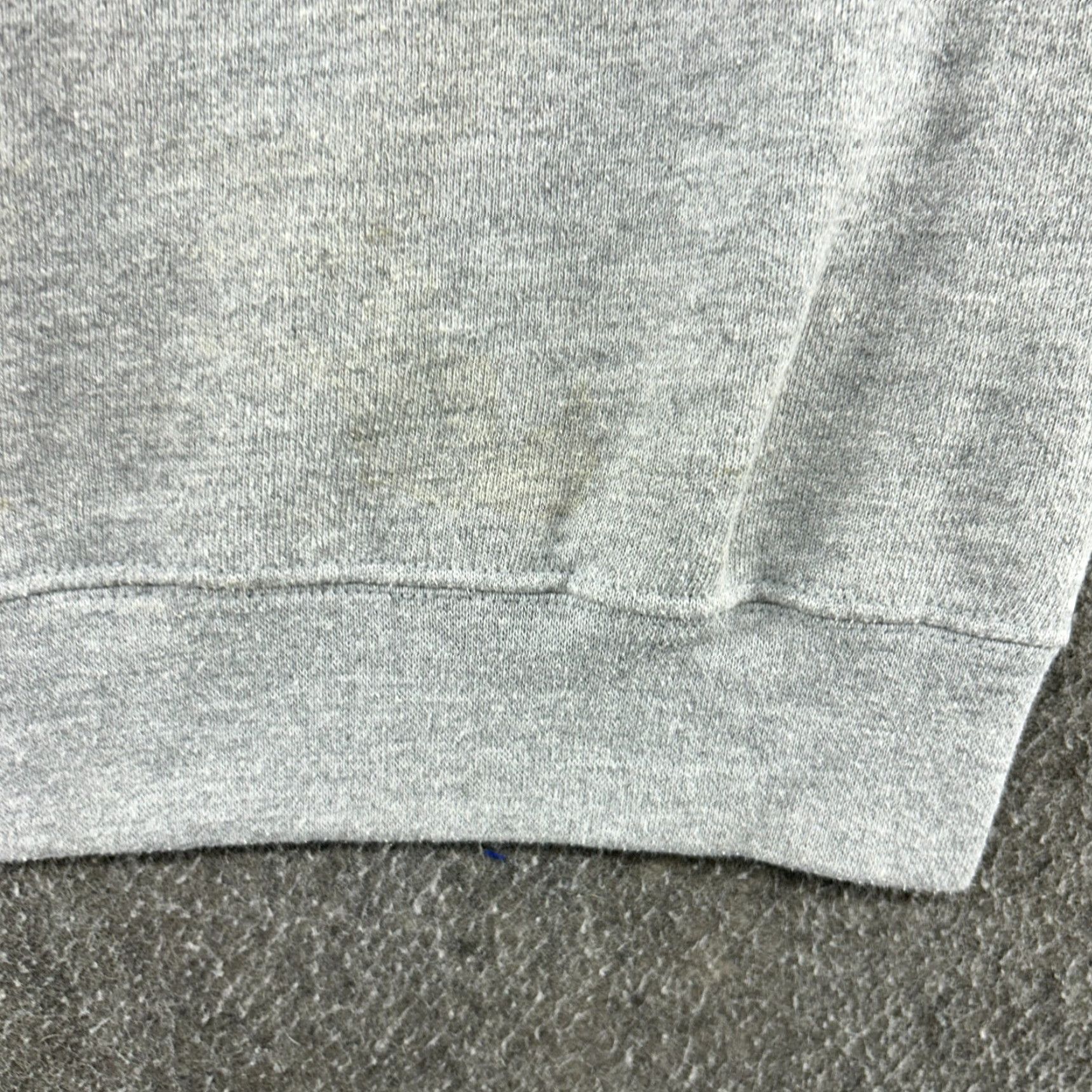 Disney VINTAGE Disney Winnie The Pooh Sweatshirt Mens Small Gray Pullover Box Logo 90s Size US S / EU 44-46 / 1 - 4 Thumbnail