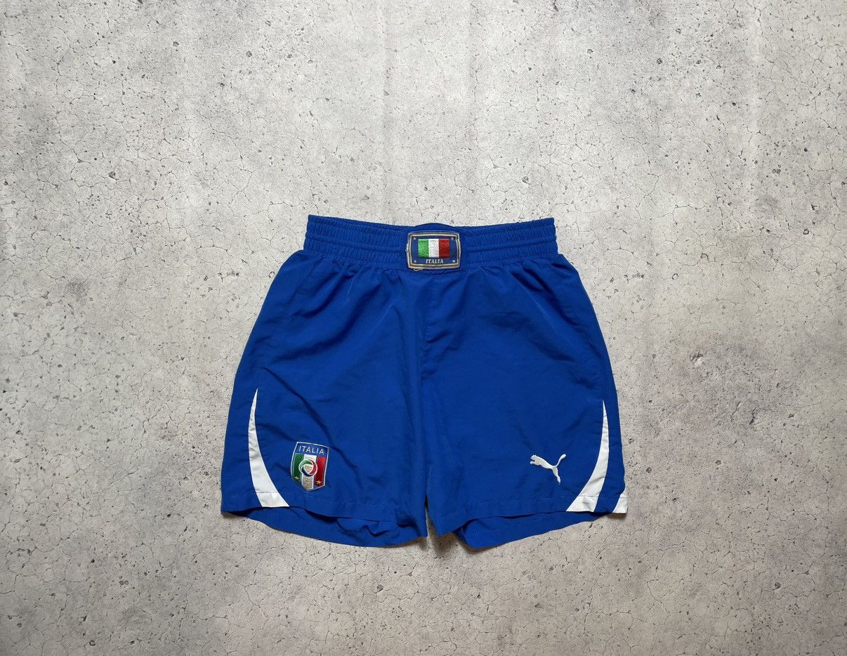 Puma × Vintage Vintage Puma Italy National Team Soccer Shorts Size US 32 / EU 48 - 1 Thumbnail