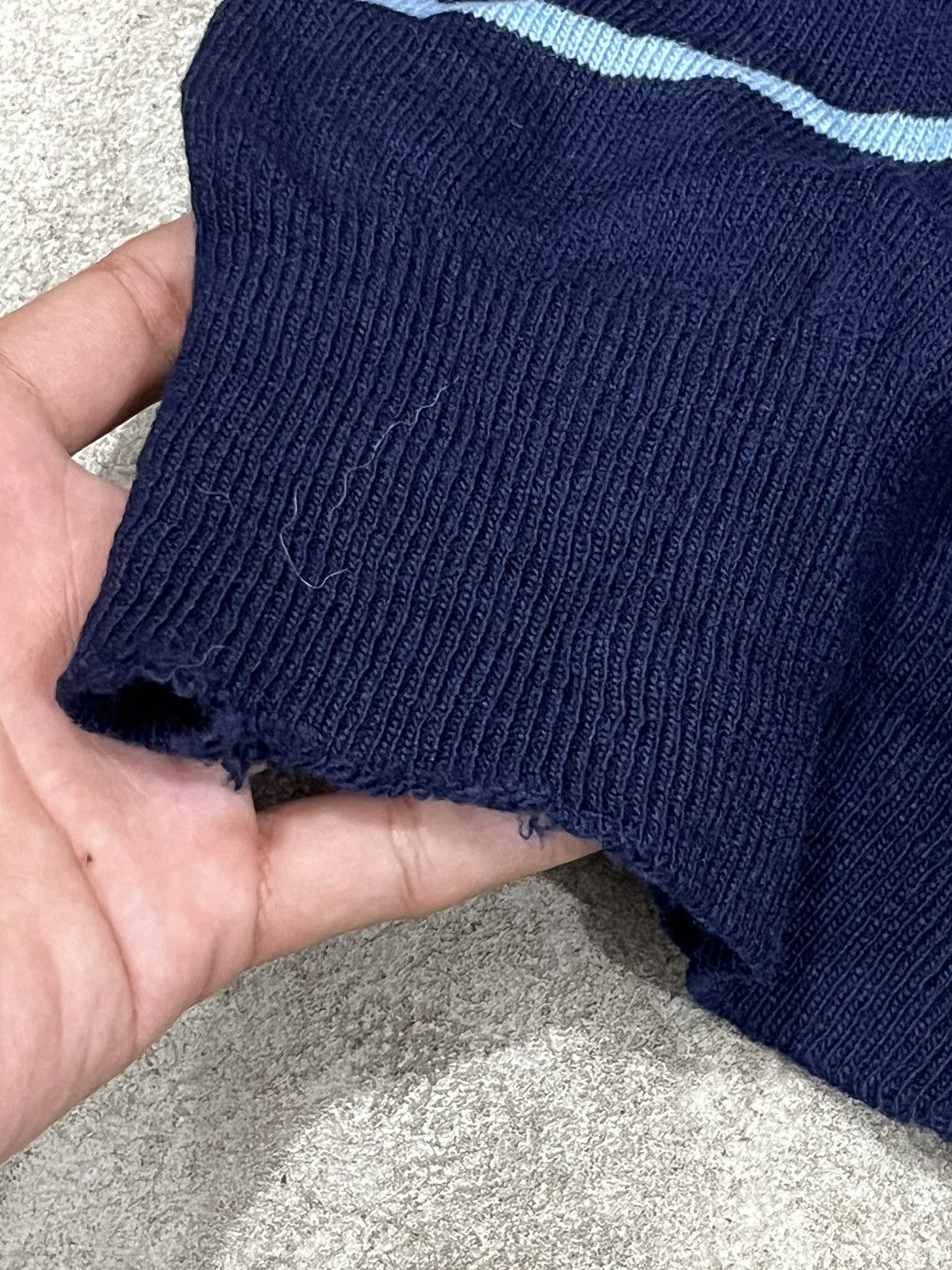 Designer × Gucci × Vintage 70’s Gucci GG Logo Knitted V-Neck Sweater Size US M / EU 48-50 / 2 - 4 Thumbnail