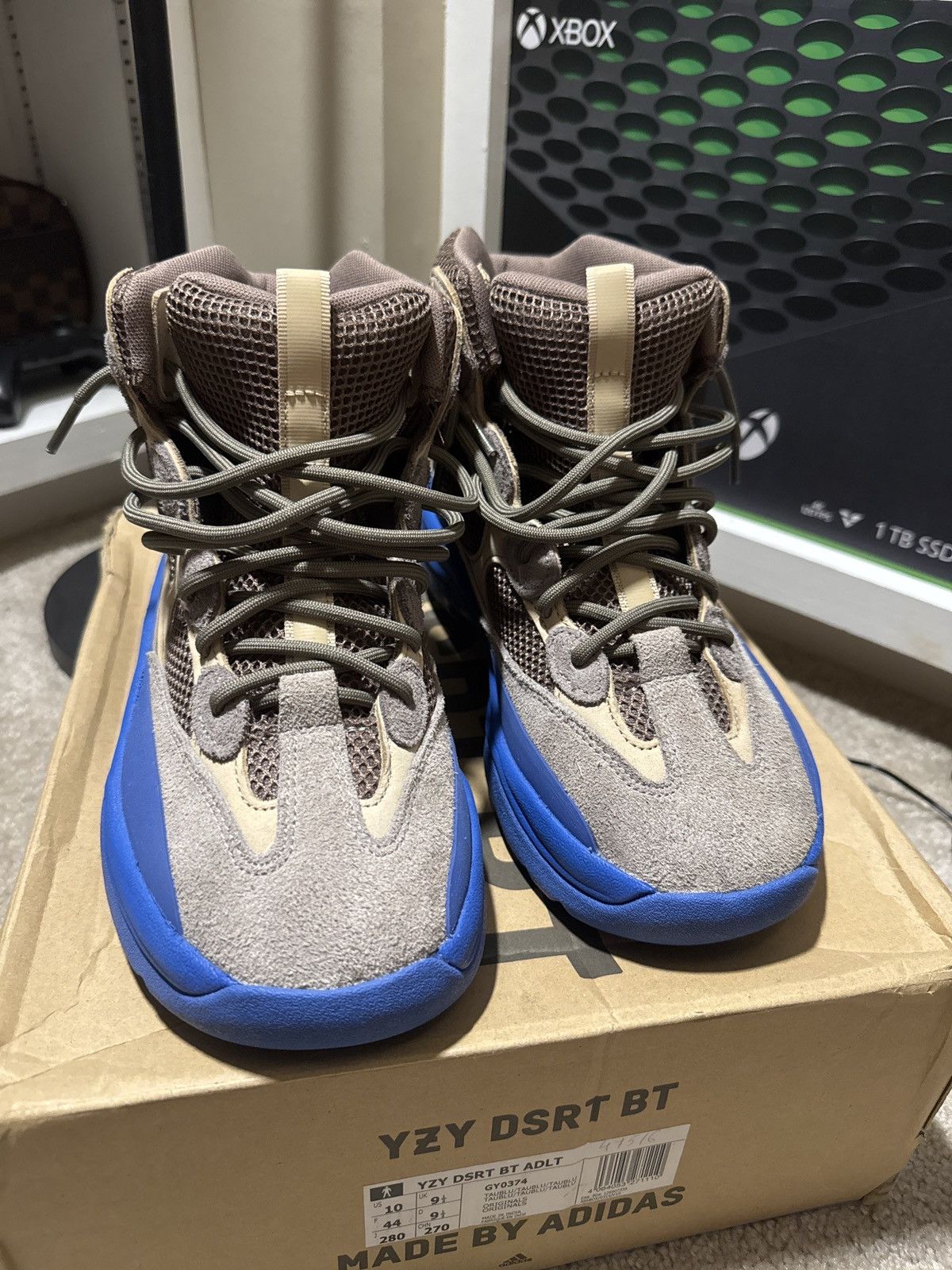 Yeezy Yeezy DSRT BT “Taupe Blue” Size US 10 / EU 43 - 1 Thumbnail