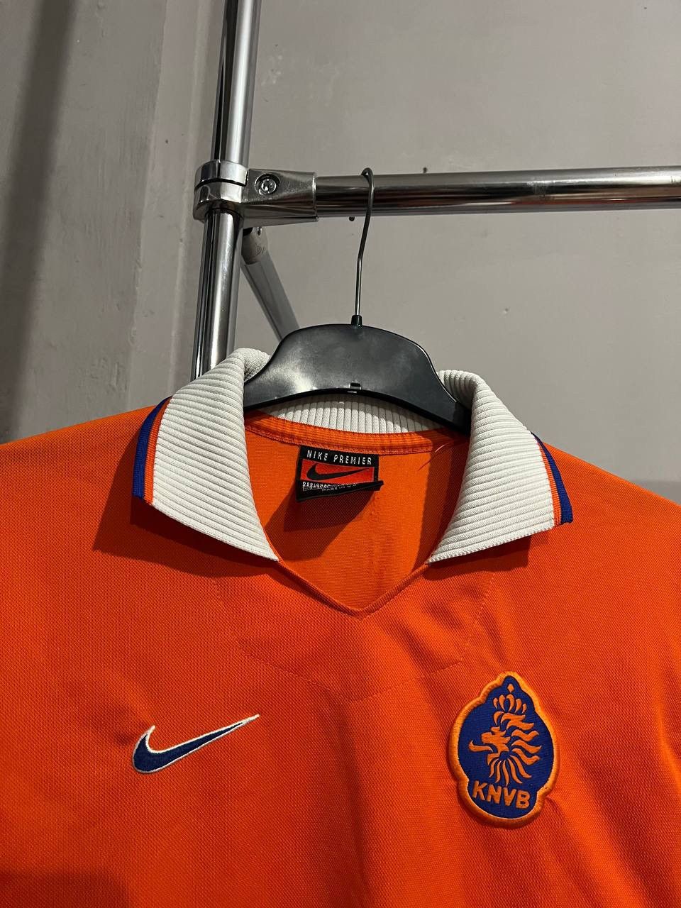 Nike 1997/98 NETHERLANDS(HOLLAND) HOME SOCCER JERSEY SHIRT NIKE M Size US M / EU 48-50 / 2 - 5 Thumbnail