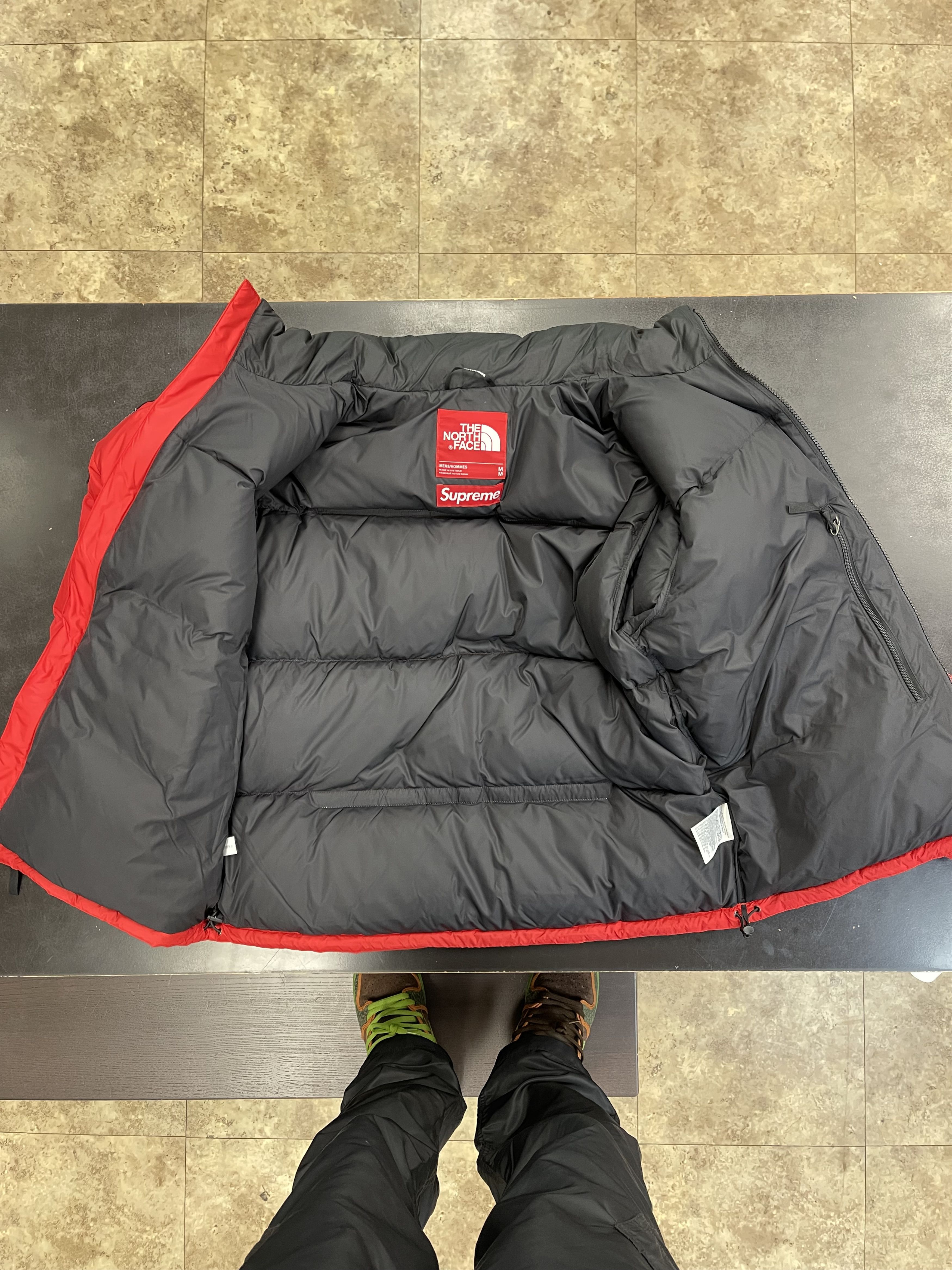 Supreme × The North Face Supreme The North Face Nuptse Jacket FW24 Red Size US M / EU 48-50 / 2 - 6 Thumbnail