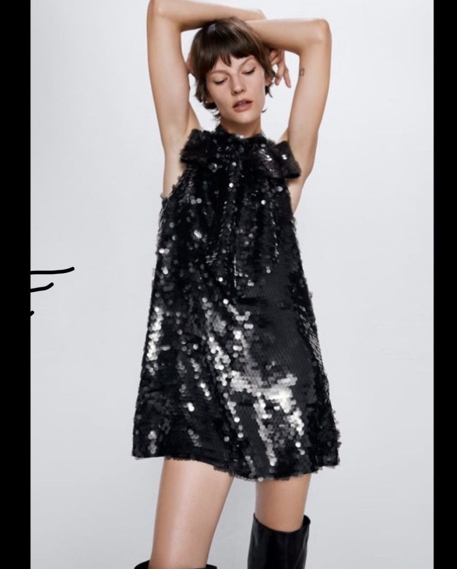 Zara Zara Sequin dress size zM/L Size ONE SIZE - 1 Thumbnail