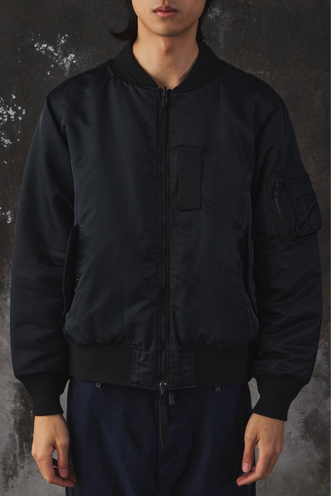 White Mountaineering white Mountaineering × FIELD CAMO PRINTED REVERSIBLE MA-1 Size US S / EU 44-46 / 1 - 2 Thumbnail
