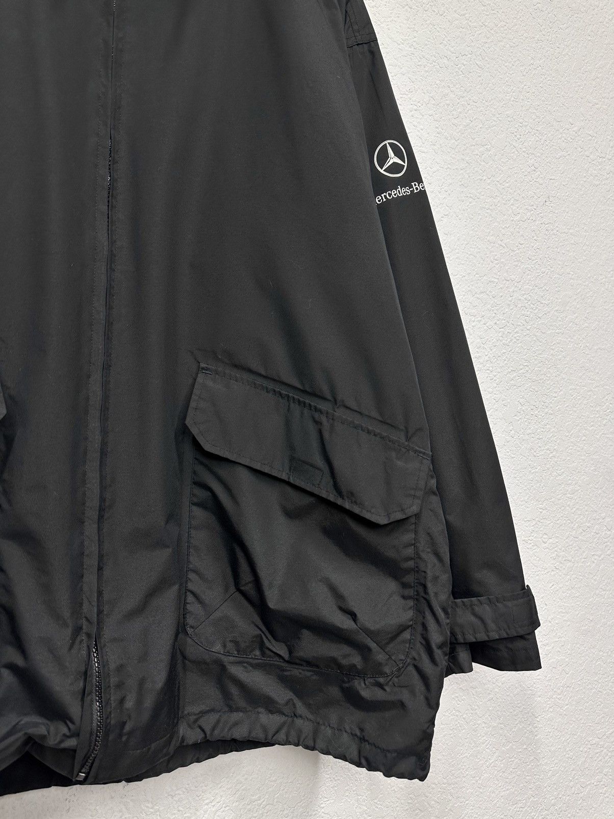 Mercedes-Benz Vintage Racing Mercedes Benz Jacket Red Bull Leather Rare Size US XL / EU 56 / 4 - 2 Thumbnail