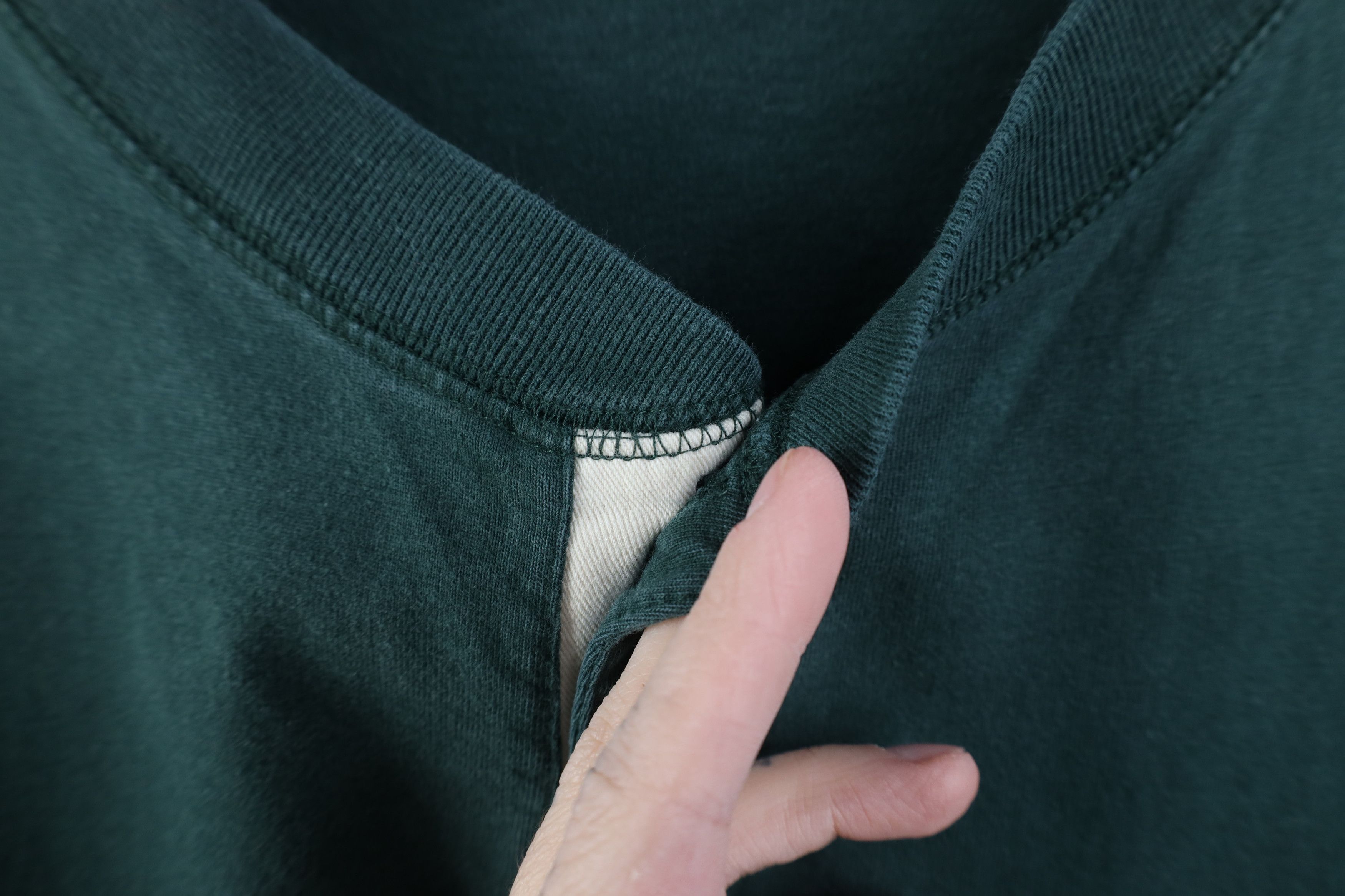 Vintage Vintage 90s Streetwear Long Sleeve Henley T-Shirt Green Size US XL / EU 56 / 4 - 6 Thumbnail