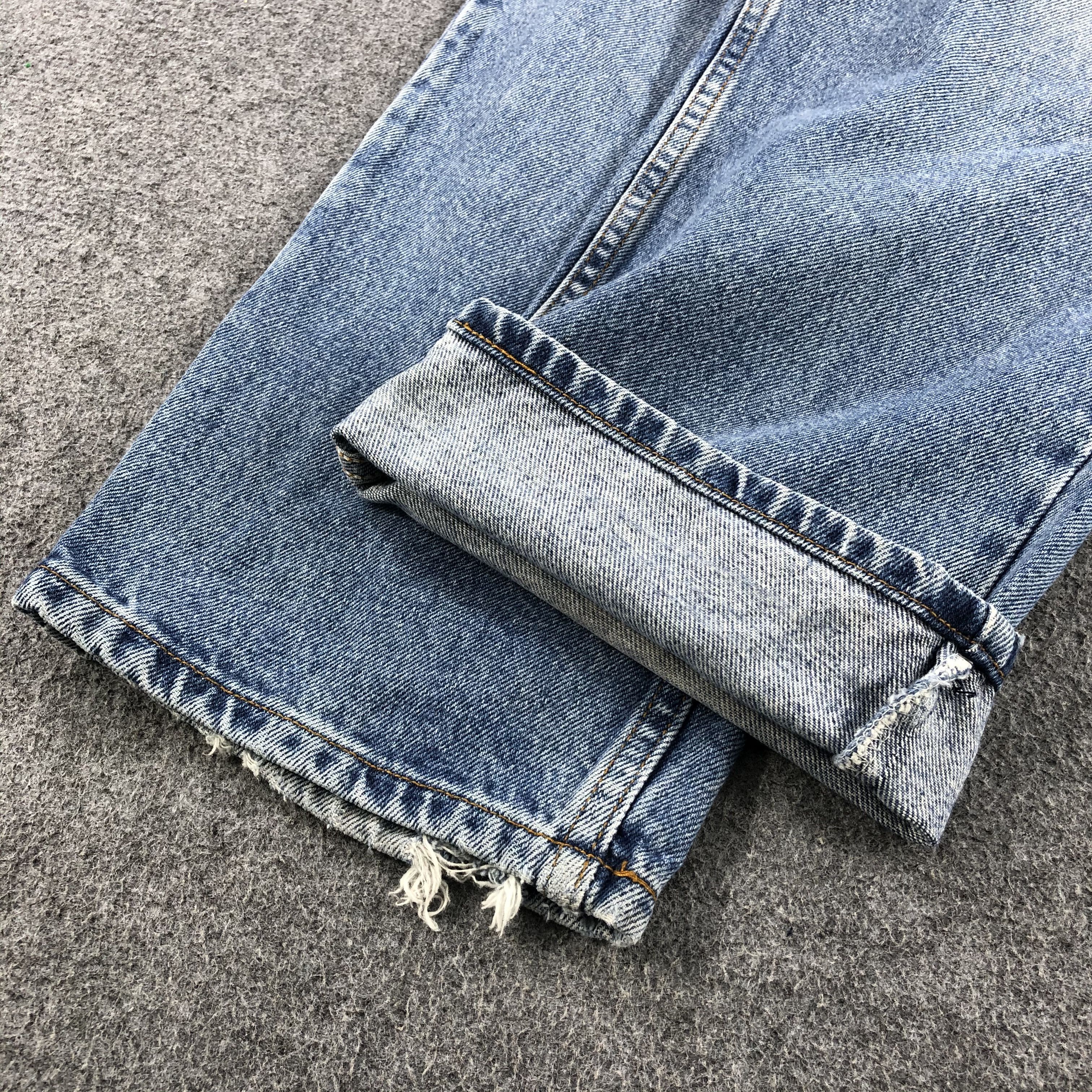 Levi's Vintage Blue Wash Levis 550 Jeans-J1394 Size US 31 - 7 Thumbnail